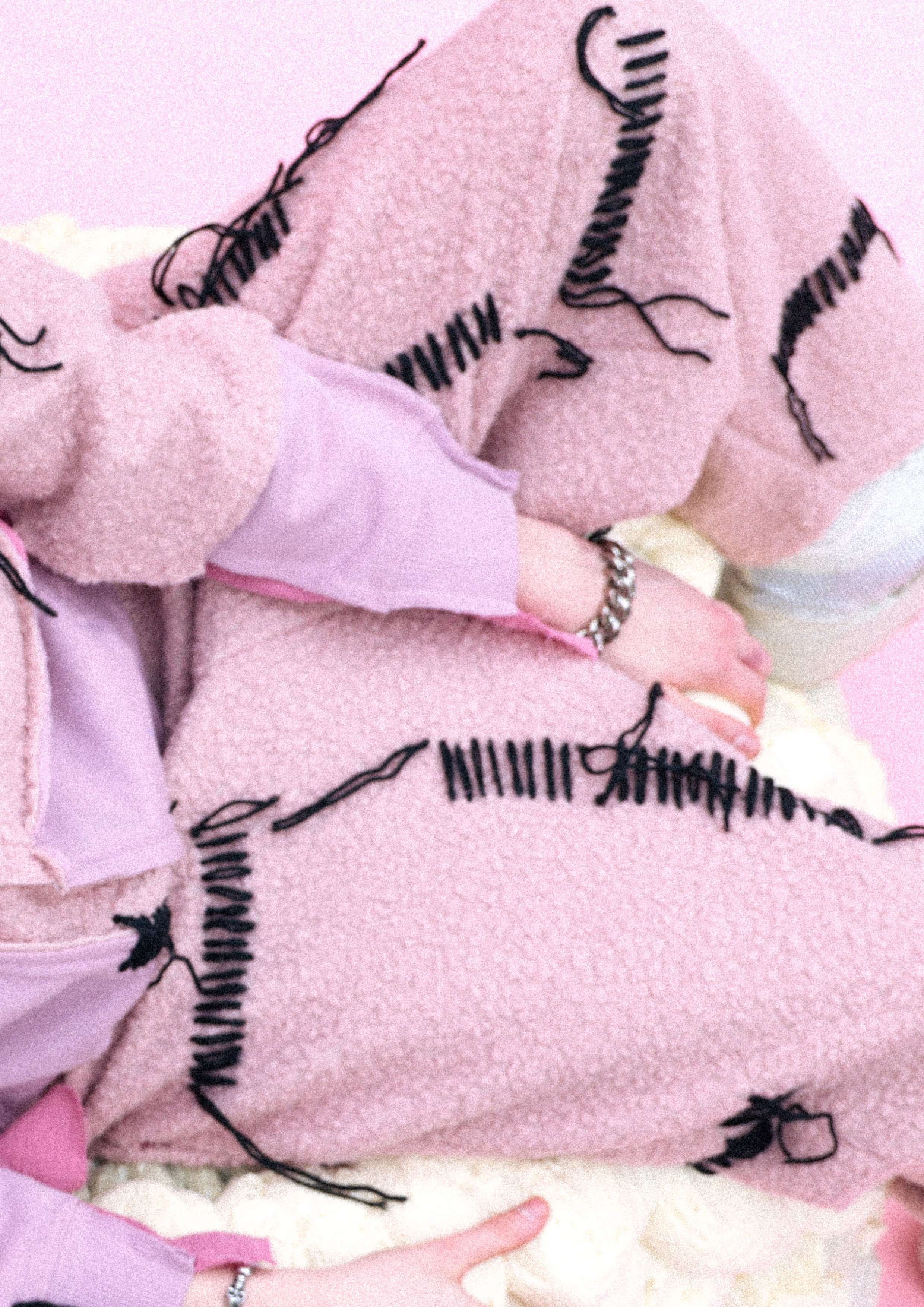 AW2317.jpg