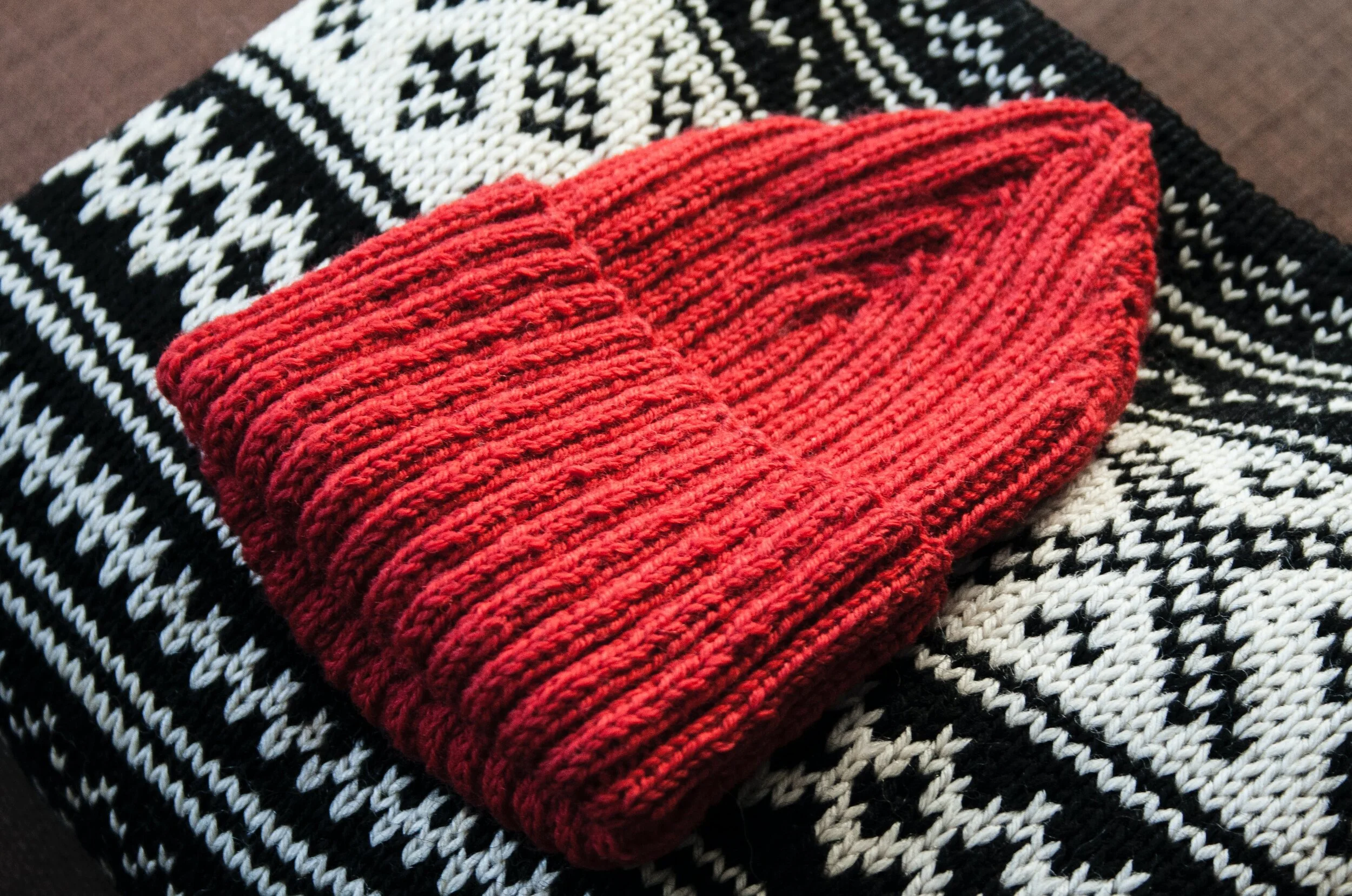 Mitzvah Knitters for Donates 200 Lbs