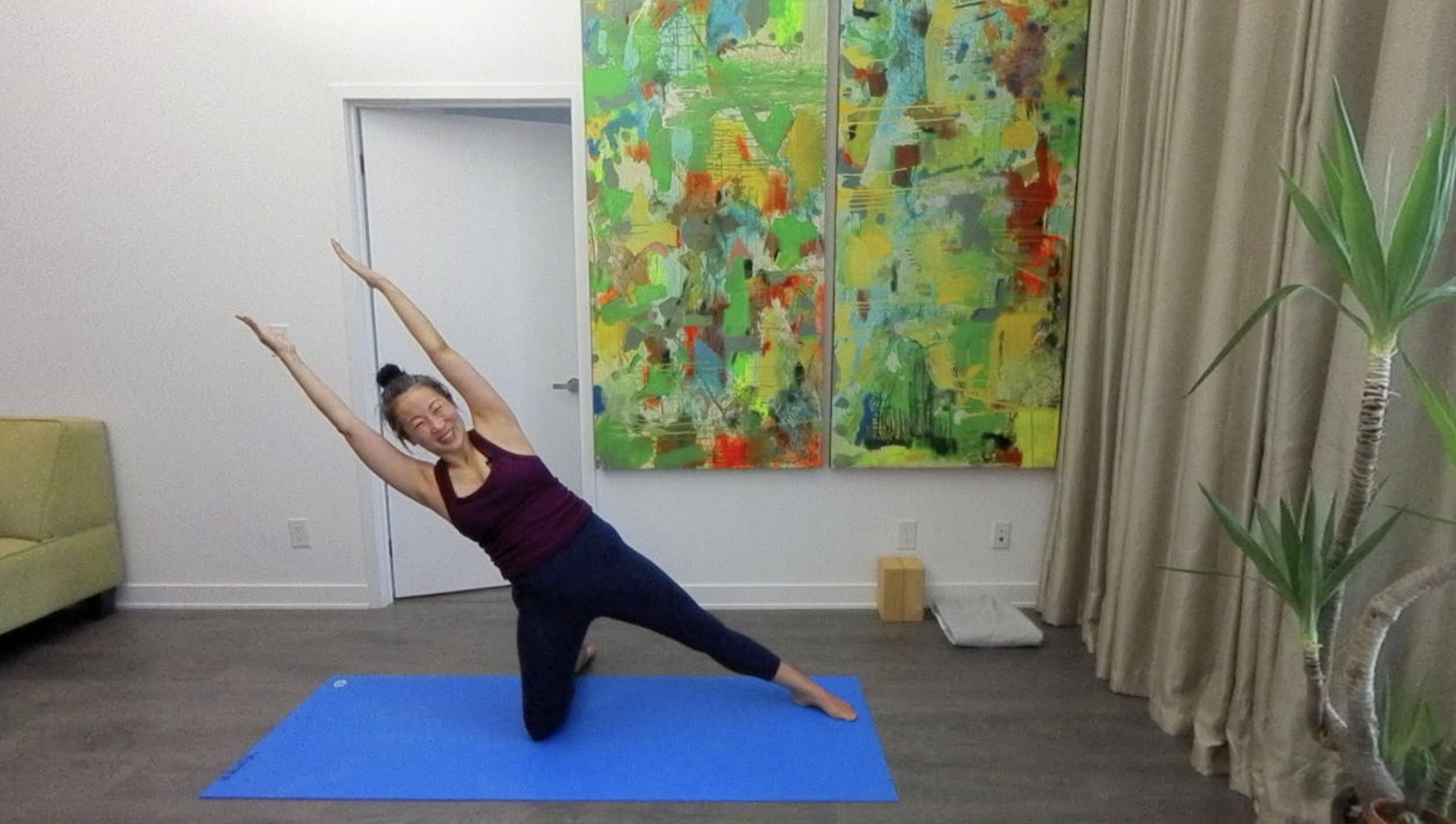 Freestyle Flow: Knitting, Yoga and Hyperbolic Space