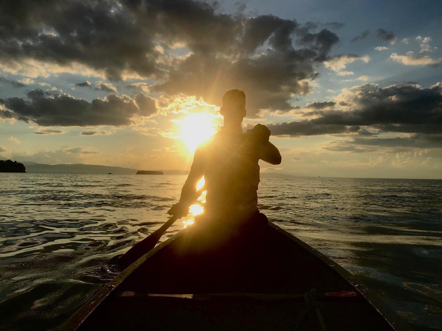 Sunset paddle #vermontwildernessmedicine