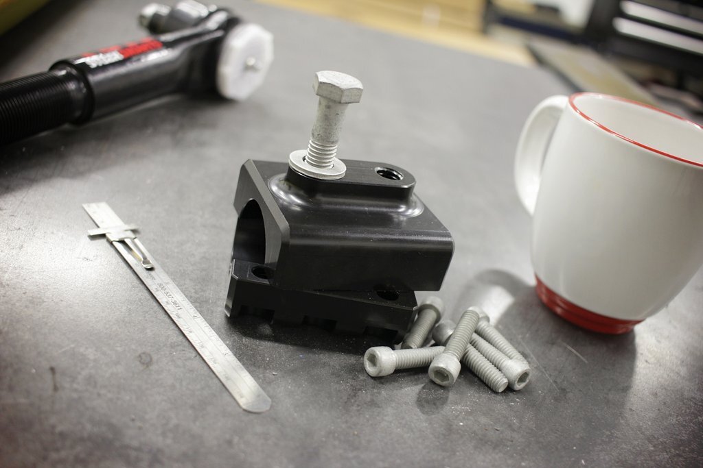 Steer Smarts: YETI XD™ FLEX STEERING STABILIZER / DAMPER BRACKET (1-5/8" TIE ROD)