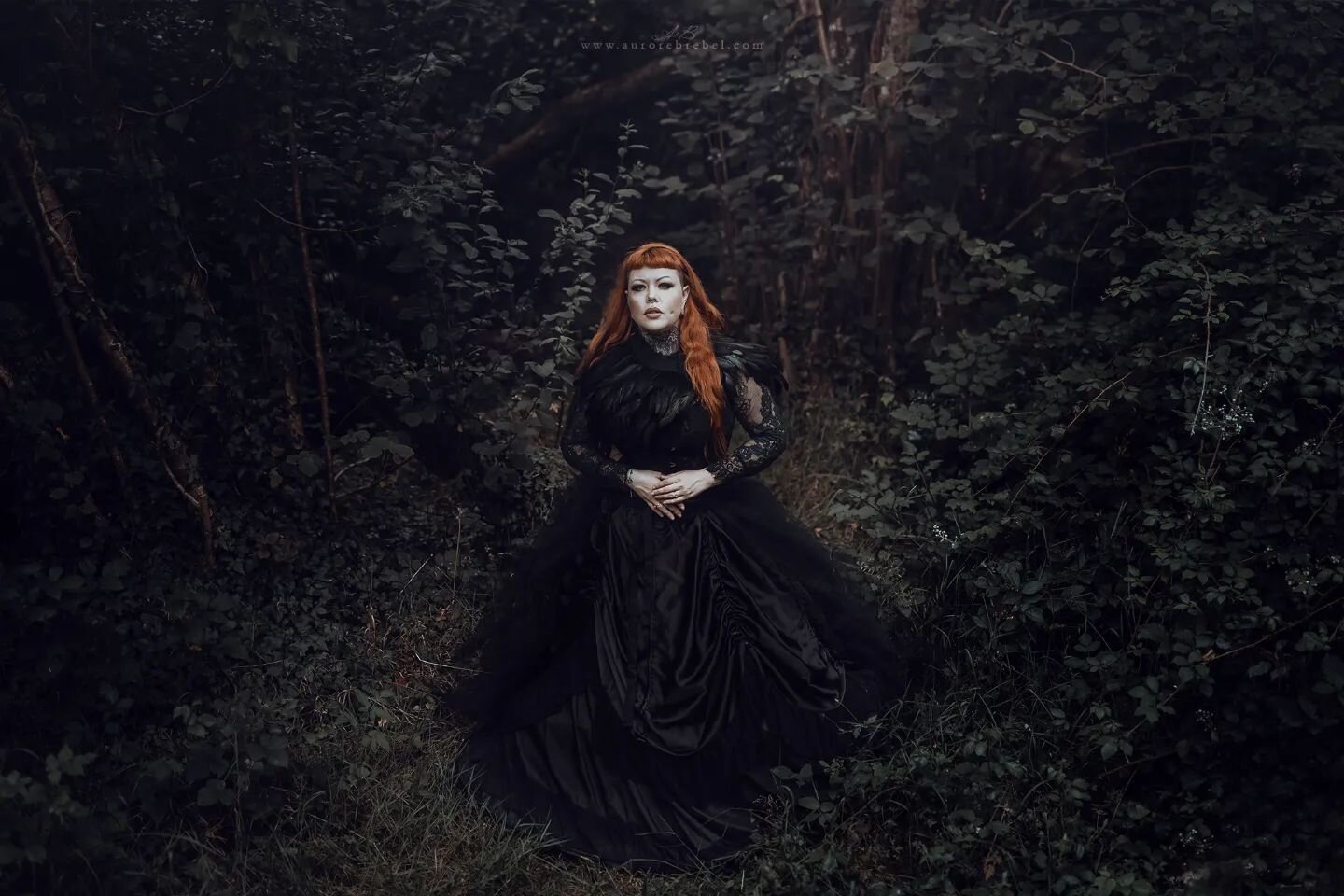 Witchy vibes avec @savage.betty ❤️

#fineart #photography #sigmaart #sigma50mmart #unpointquatre #infinitecolorpanel #nymphotographique #sigmaphotofr #photographeaufeminin #photographeauf&eacute;minin #bretagne #canon5dmarkiv #entrepreneurphotographe