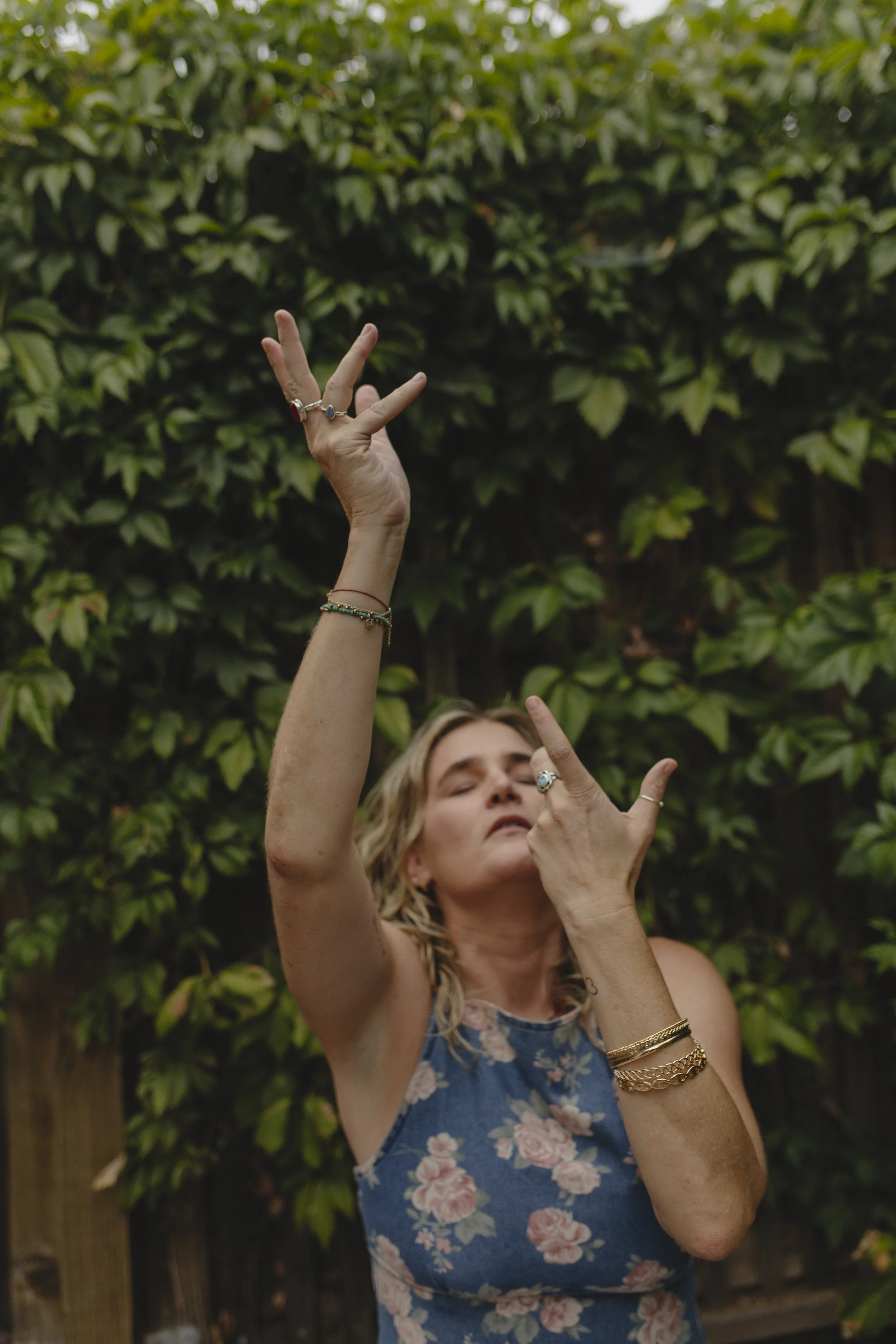Abbey Daw comes with over two decades of experience. An expert in mindset & somatics. Unlock self-belief with Abbey Daw, transformational teacher, speaker, and celebrity coach. Explore coaching, somatic practices, and The Abbey Daw Method™.