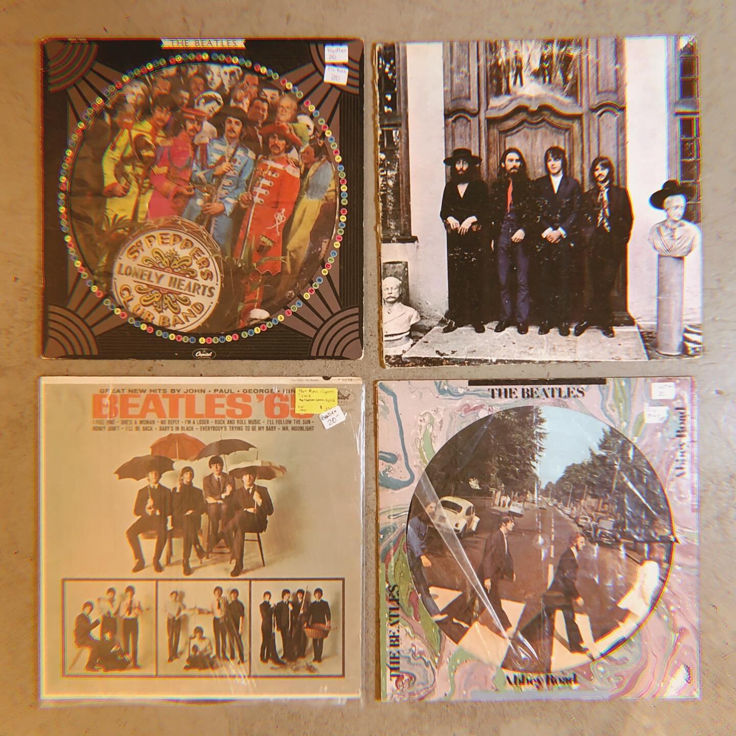 Lots of new vinyl! We&rsquo;re here till 5.
+++
#vintage #vintageakron #akron #akronohio #ohiovintage #vintagestore #vintageseller #vinyl #vinylcollection #vinylcommunity #vinylrecords #beatles #ringostar #johnlennon #recordshop #thebeatles #sgtpeppe