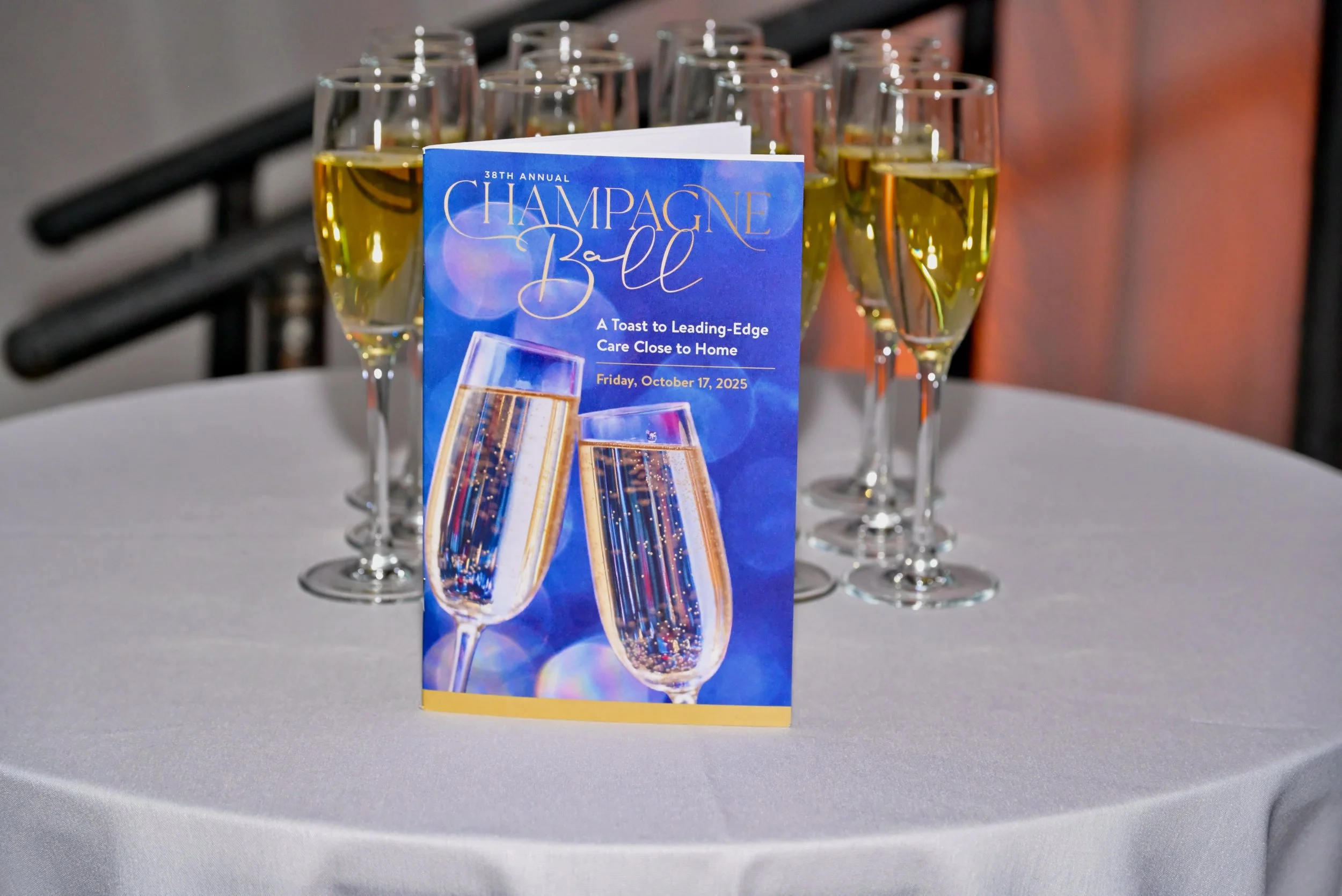 Champagne Flutes.jpeg