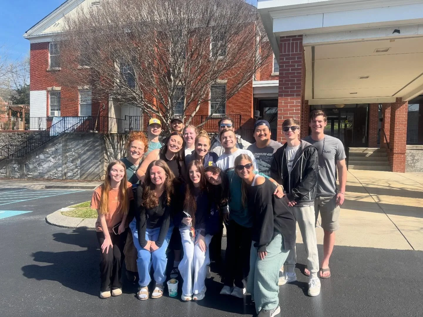 Our mission teams are off!!! 
Pray with us for our 67 students serving this spring break. 
GUATEMALA- Building stoves + children&rsquo;s ministry 
ECUADOR- Orphan care 
PUERTO RICO- Youth Outreach + Manuel Labor
MEMPHIS- City dive 
PHILADELPHIA- Outr