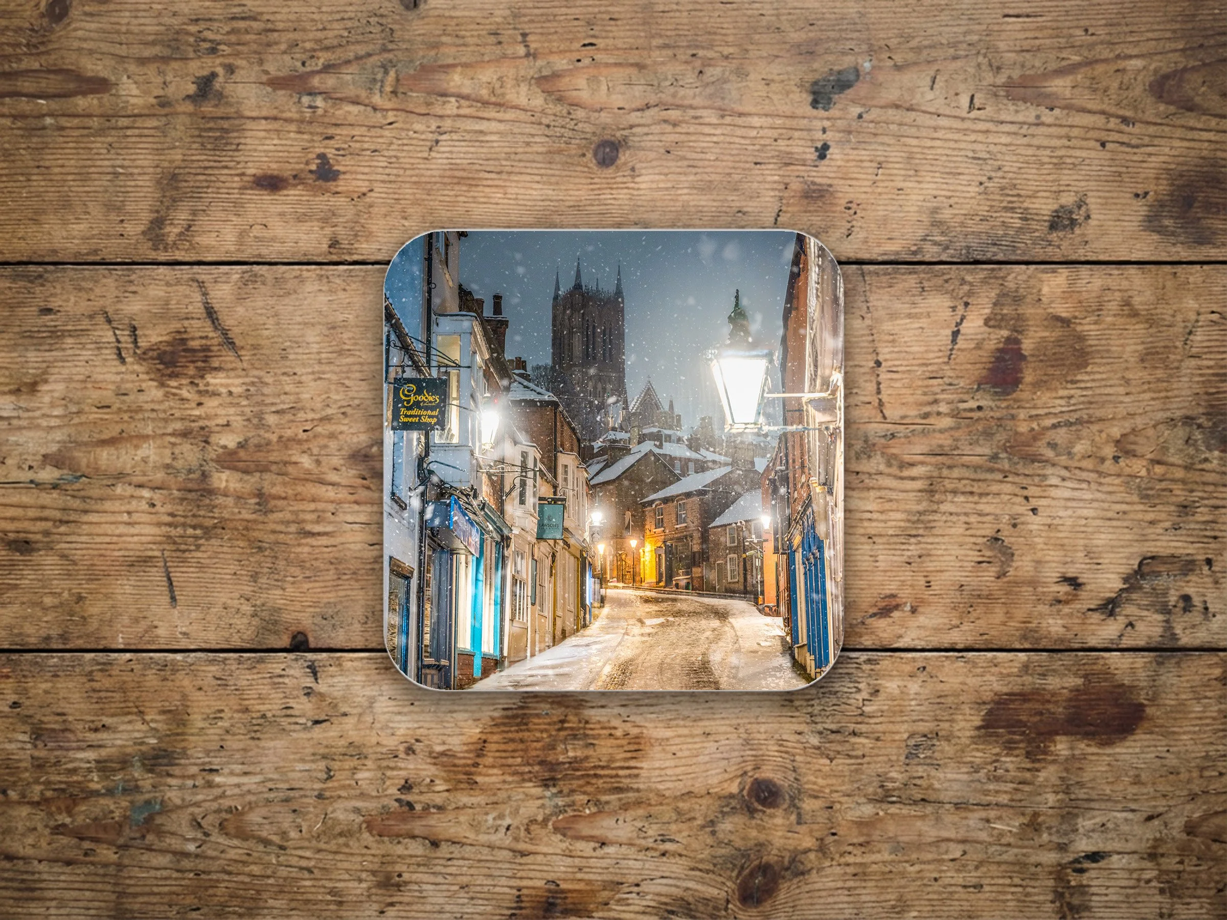 Coaster - Snowy Steep Hill Lincoln