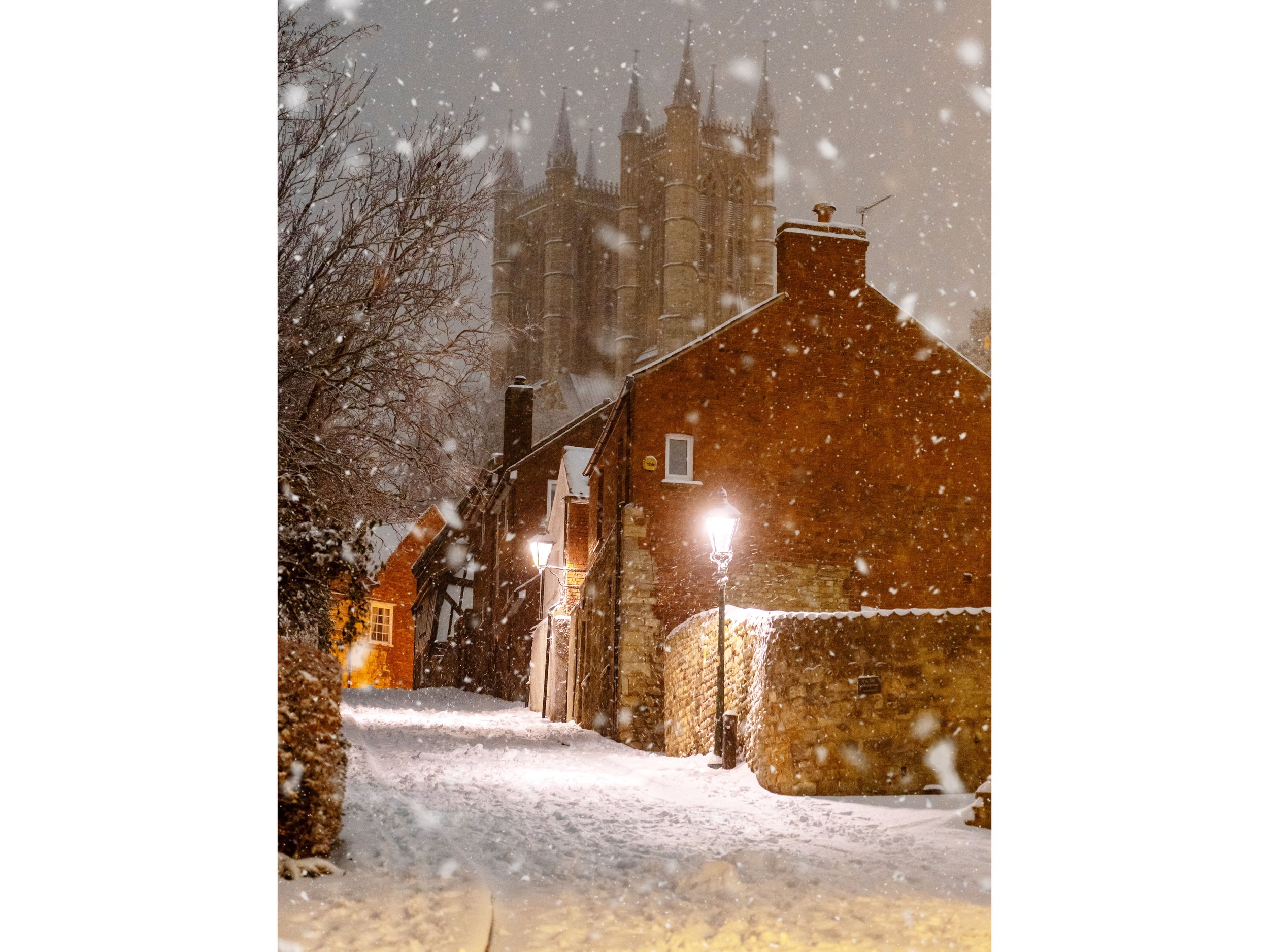 A white over Michaelgate Lincoln copy.jpg