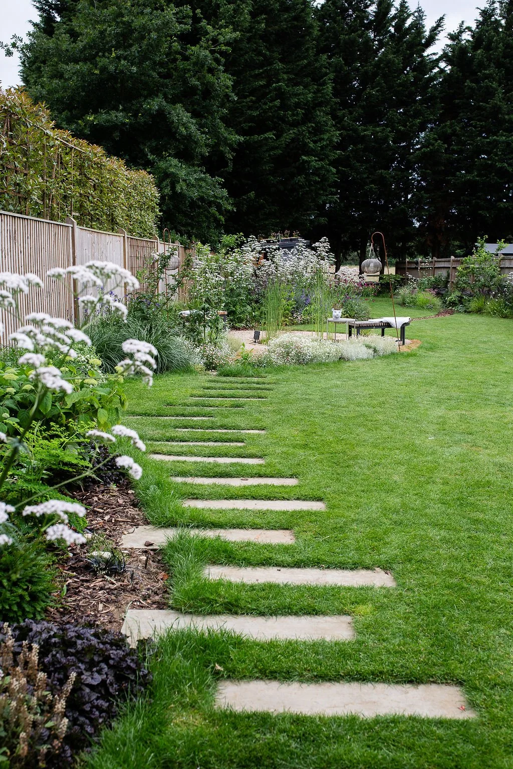 Natural Garden Banstead 018