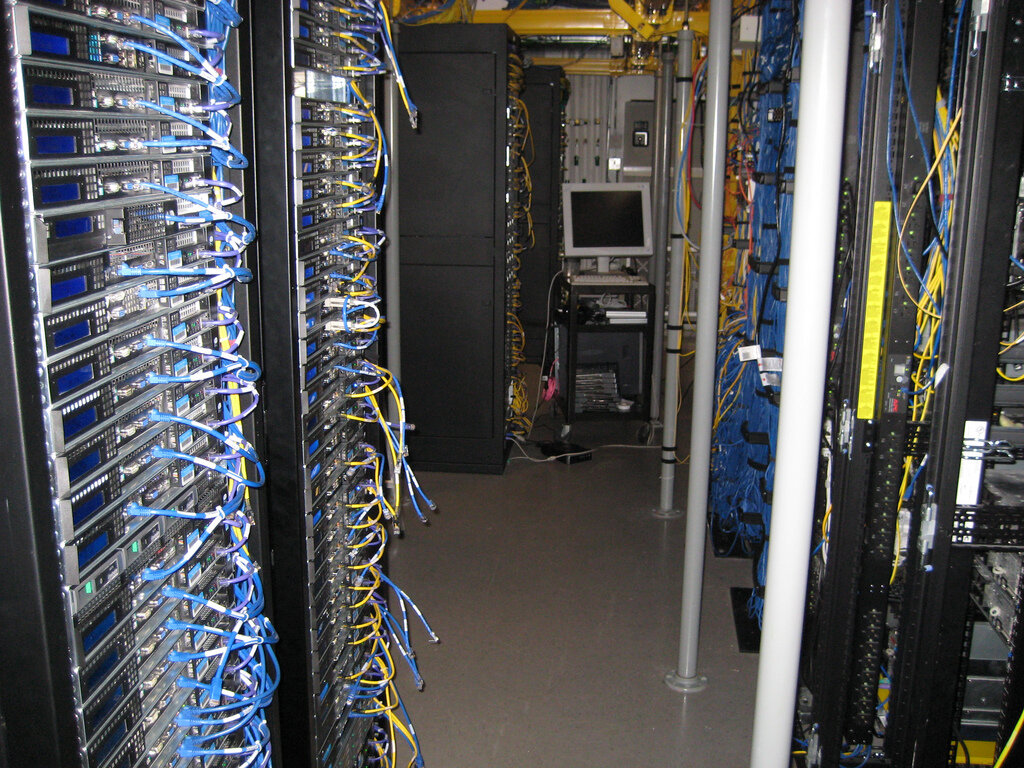Five Voxeo WOPPR systems processing thousands of speech recognition sessions.