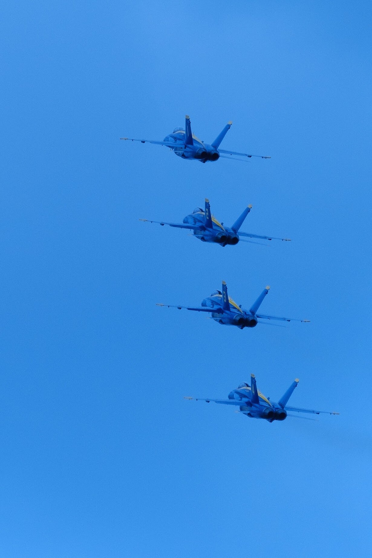 blue-angels-3.jpg