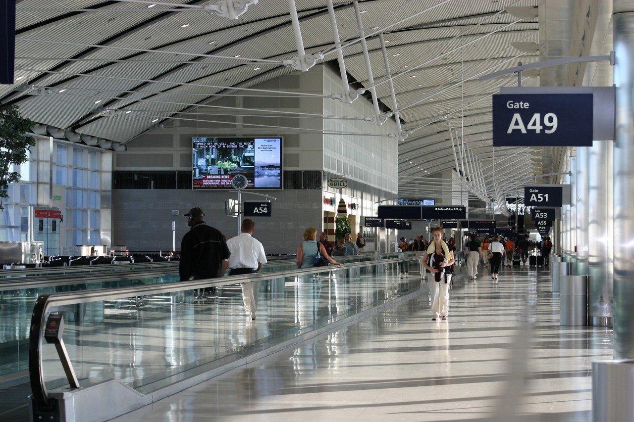 The Benefits of New Technologies in Airports