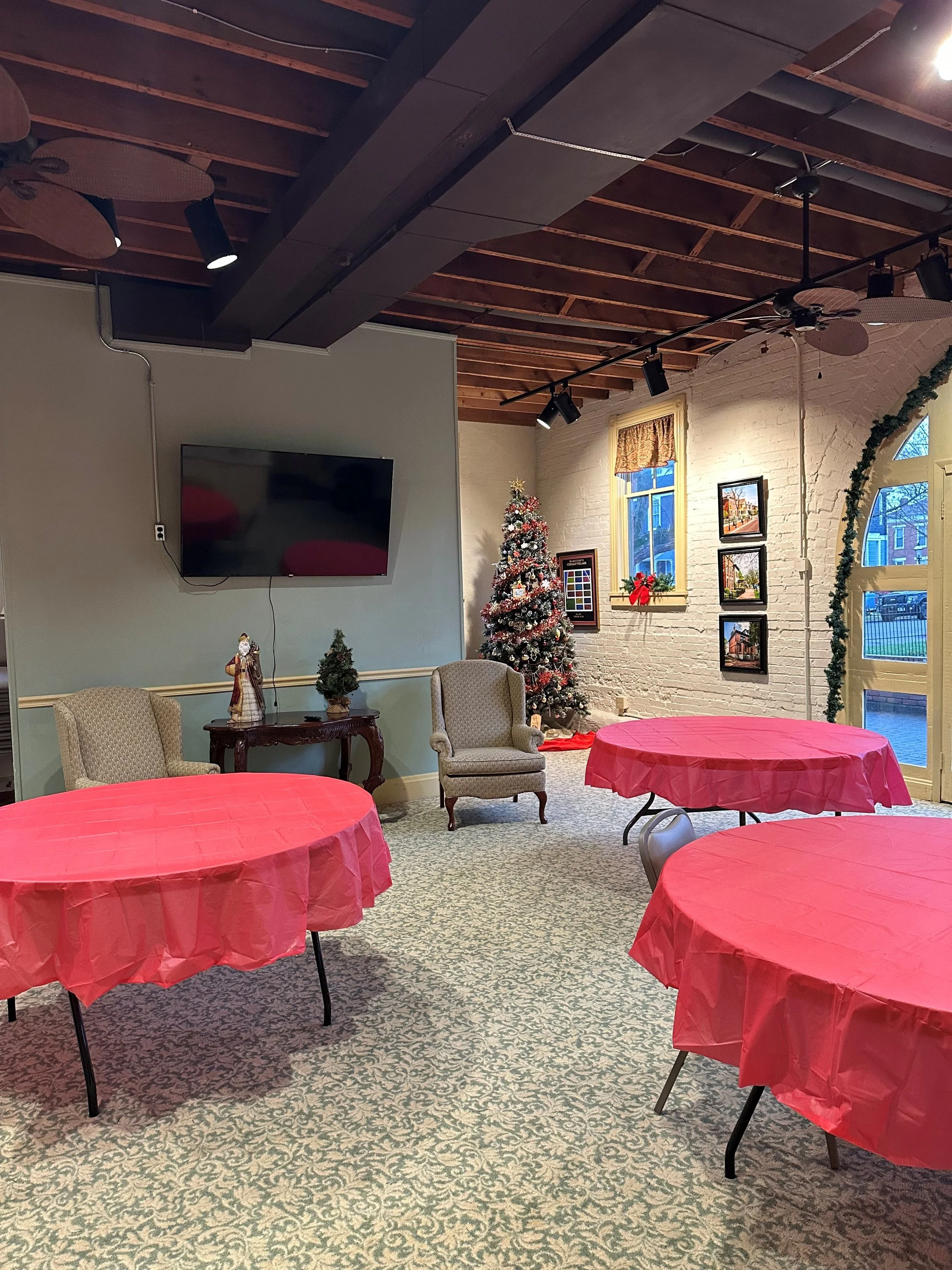 CH - Christmas 4.jpg