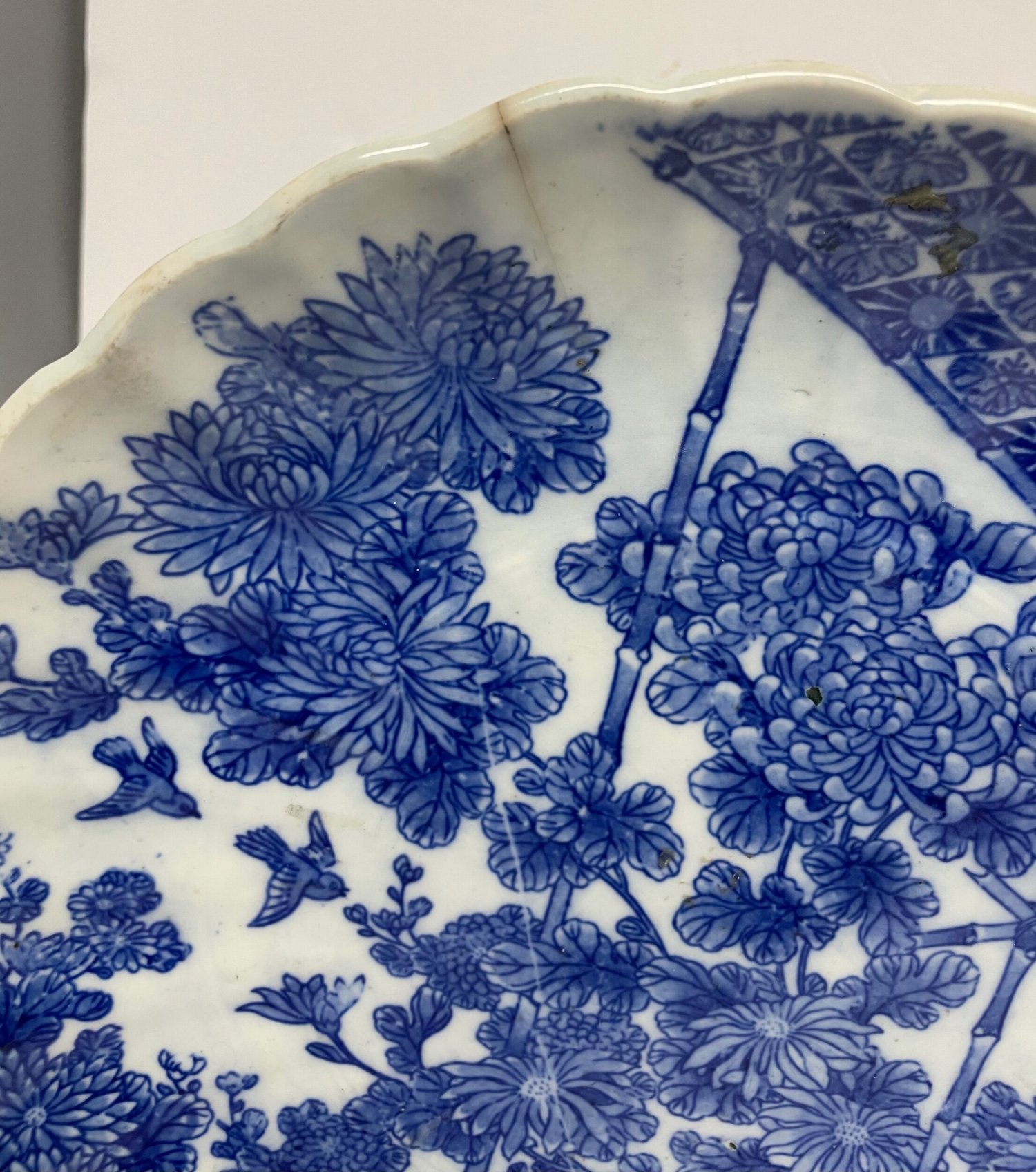 青と白の風景画オーバルプレート Japanese 19th Century Meiji Blue and White Landscape Plate — The