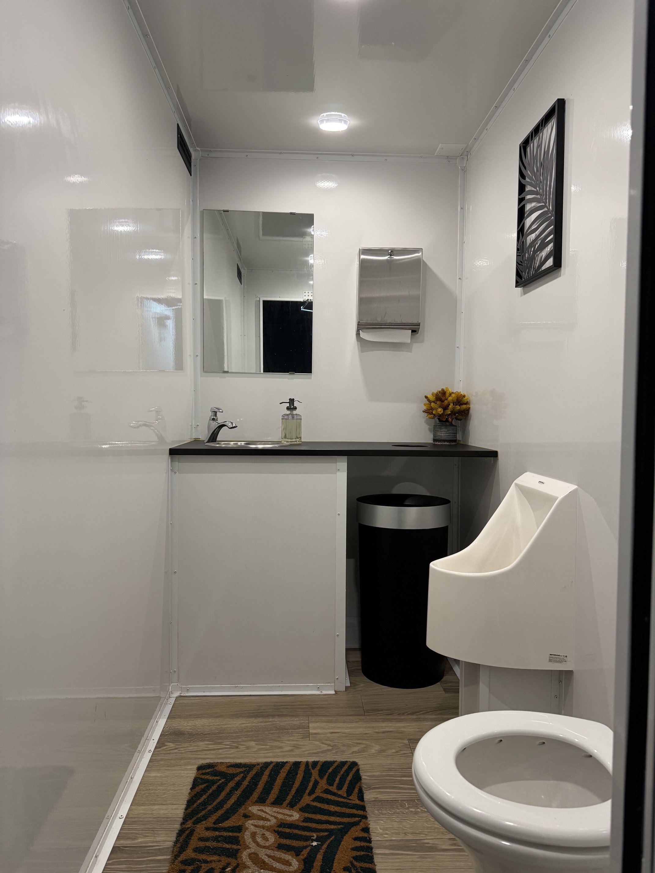 3 stall restroom trailer men's stall
