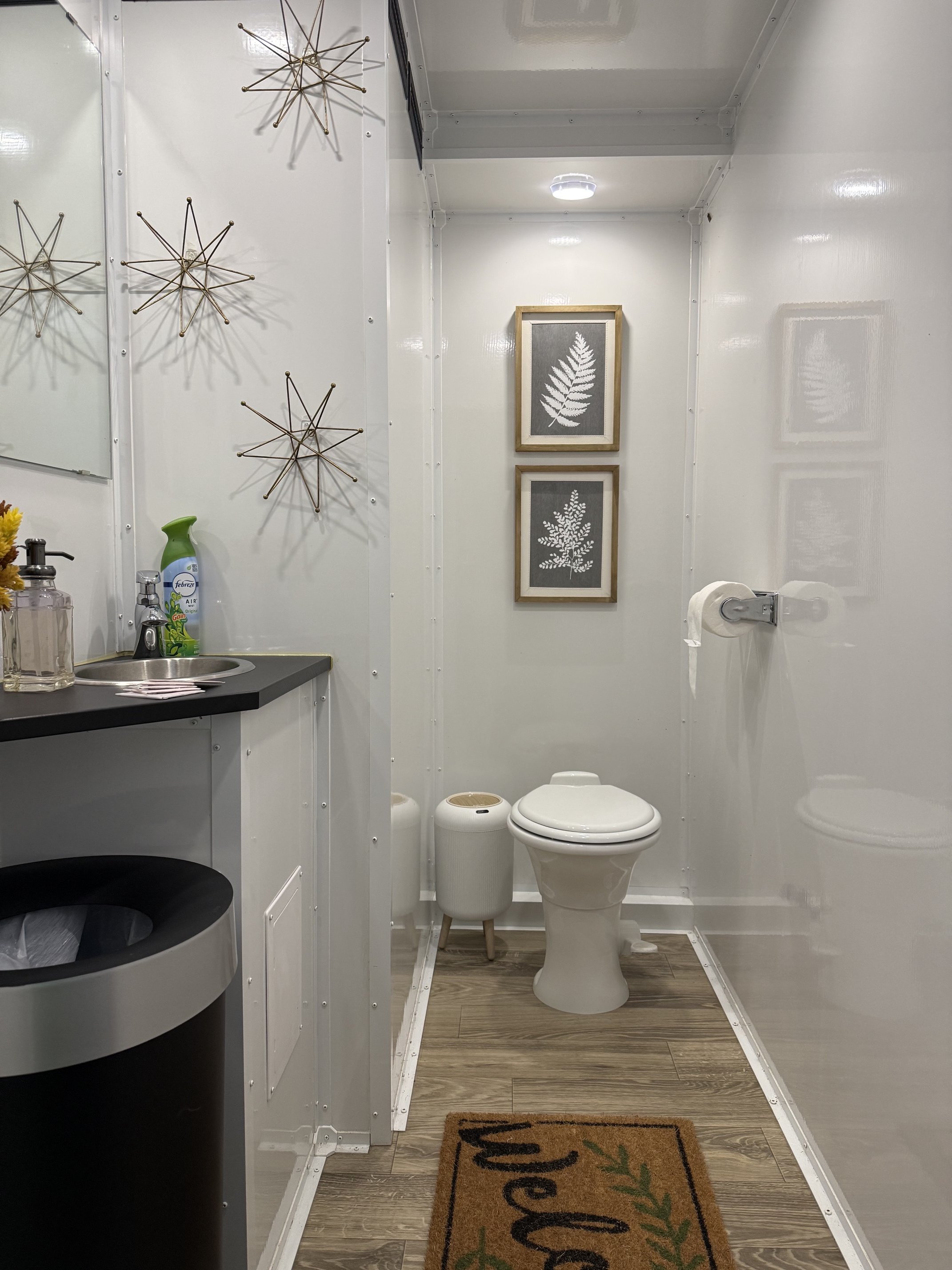 3 stall restroom trailer interior, women's stall