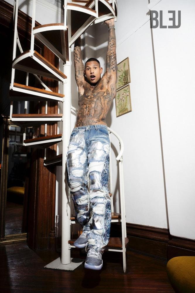 BLEU Darren Waller 4.jpeg