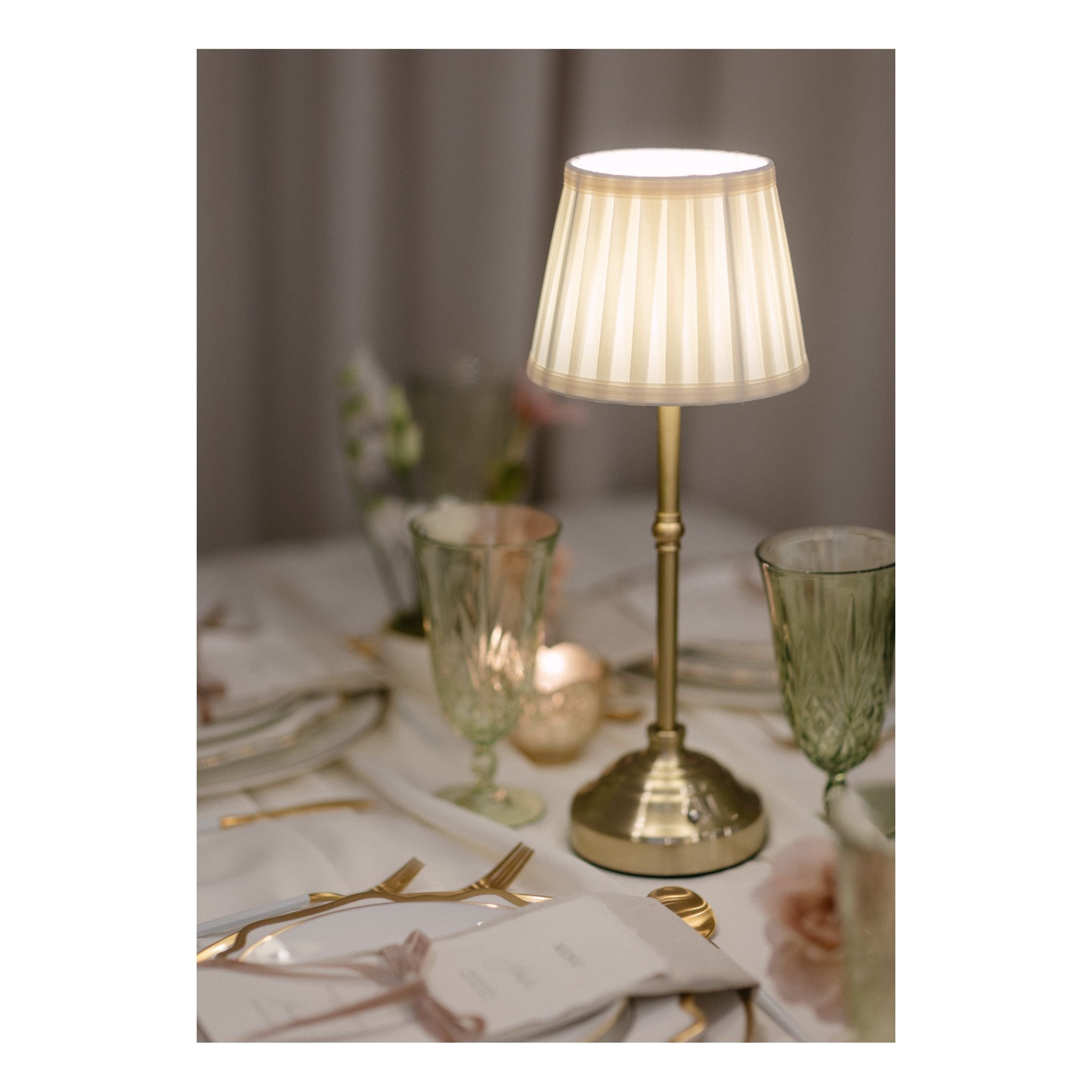 classic led lamp.jpg