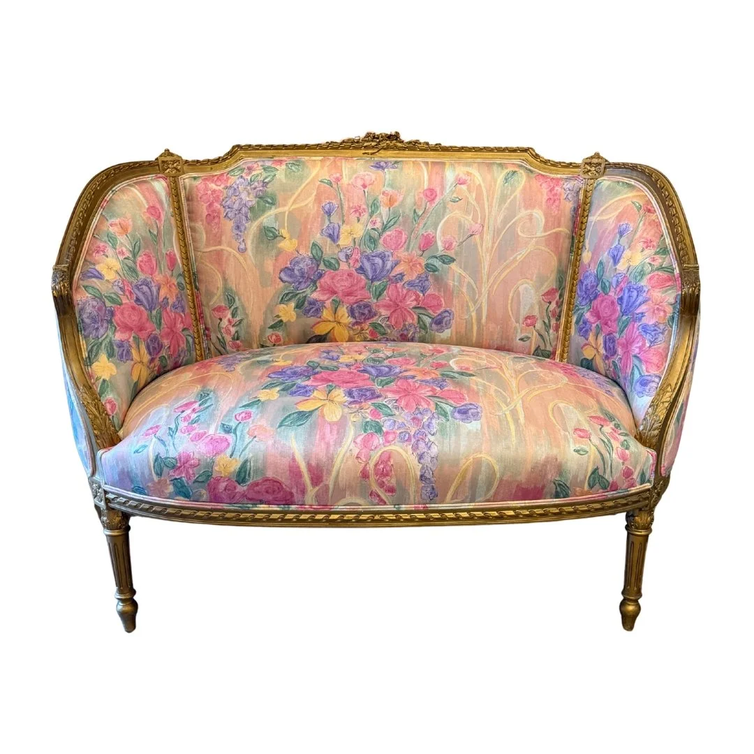 Ophelia Settee