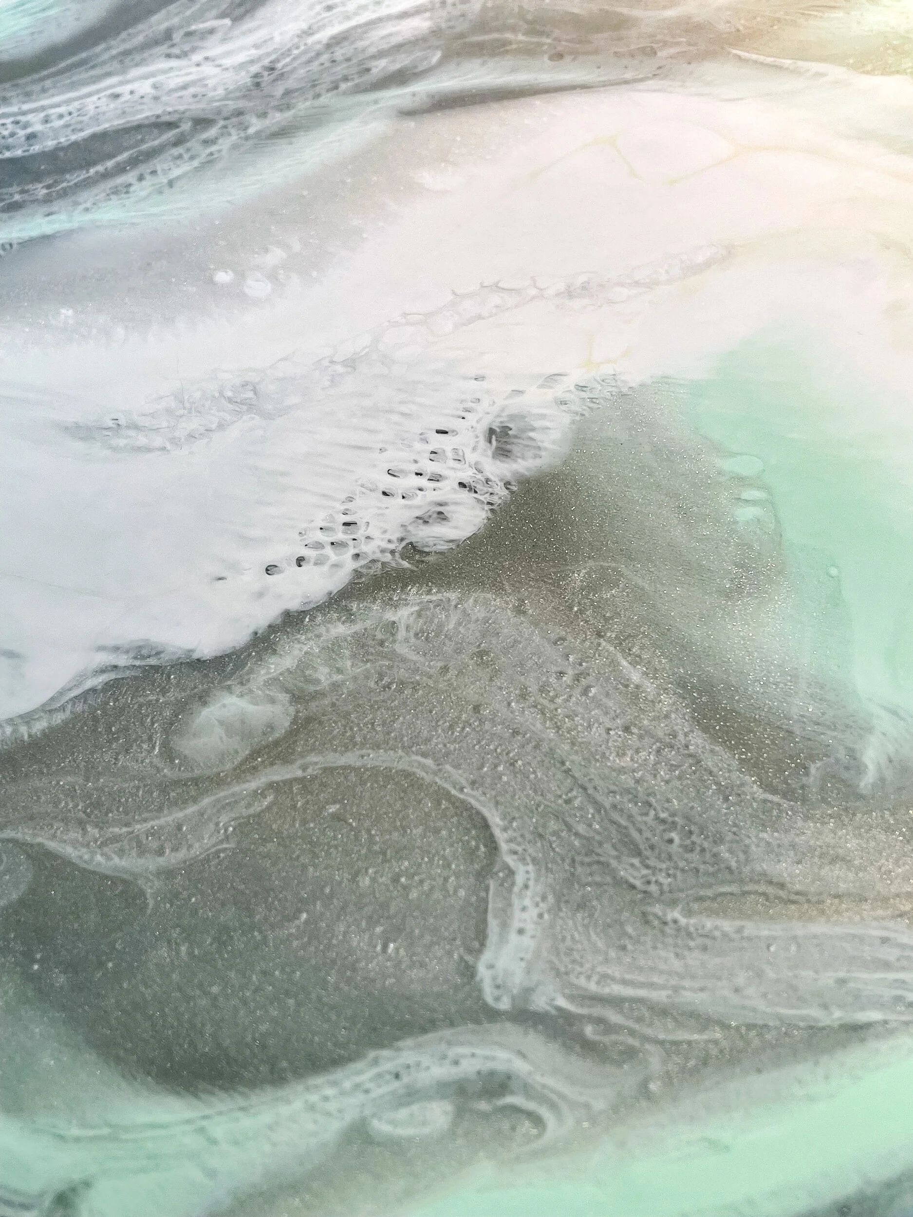 096E0A6B-B709-48F8-990F-D91D0C3CAC71