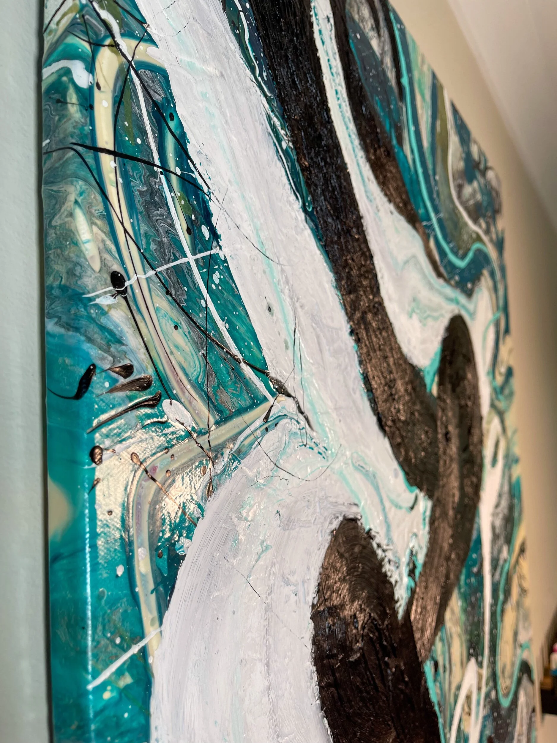 03FC2908-7C78-4DC7-94ED-97412666B9E5