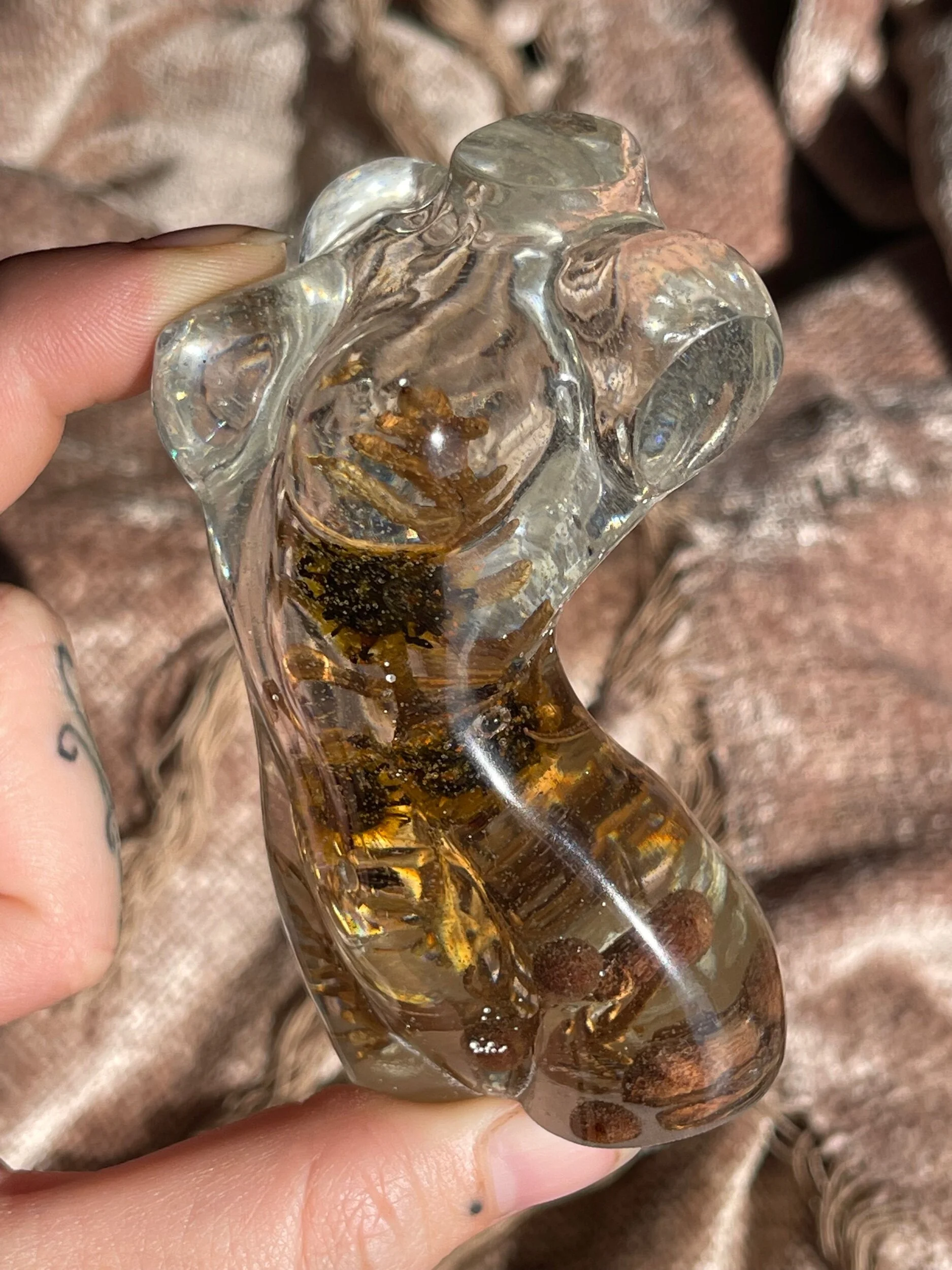 FAC9F1F2-3FCB-4487-AB5C-1FFAEE01C558