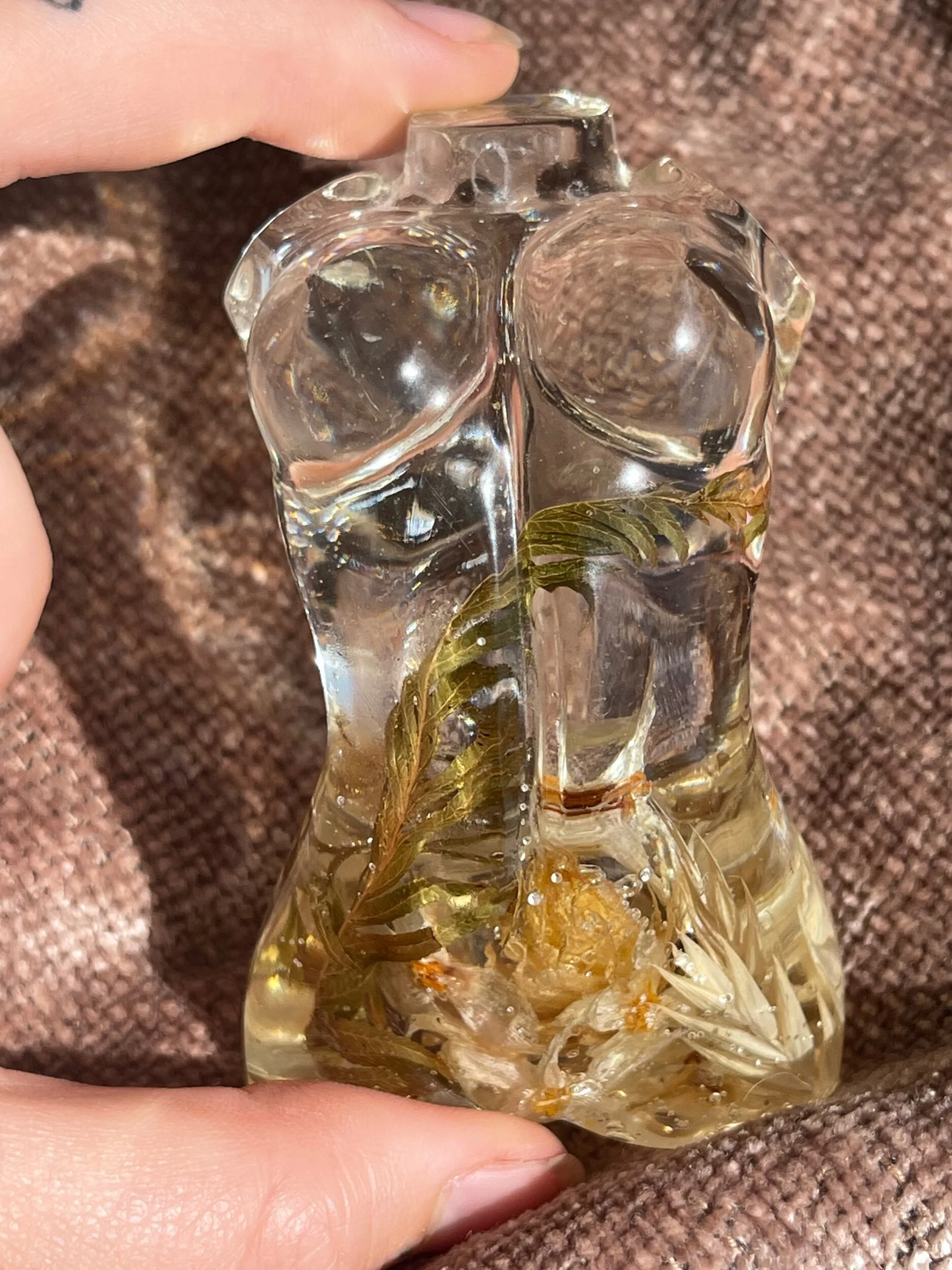 0D196F68-2E4A-4116-BAD0-956C9C5D8BE2