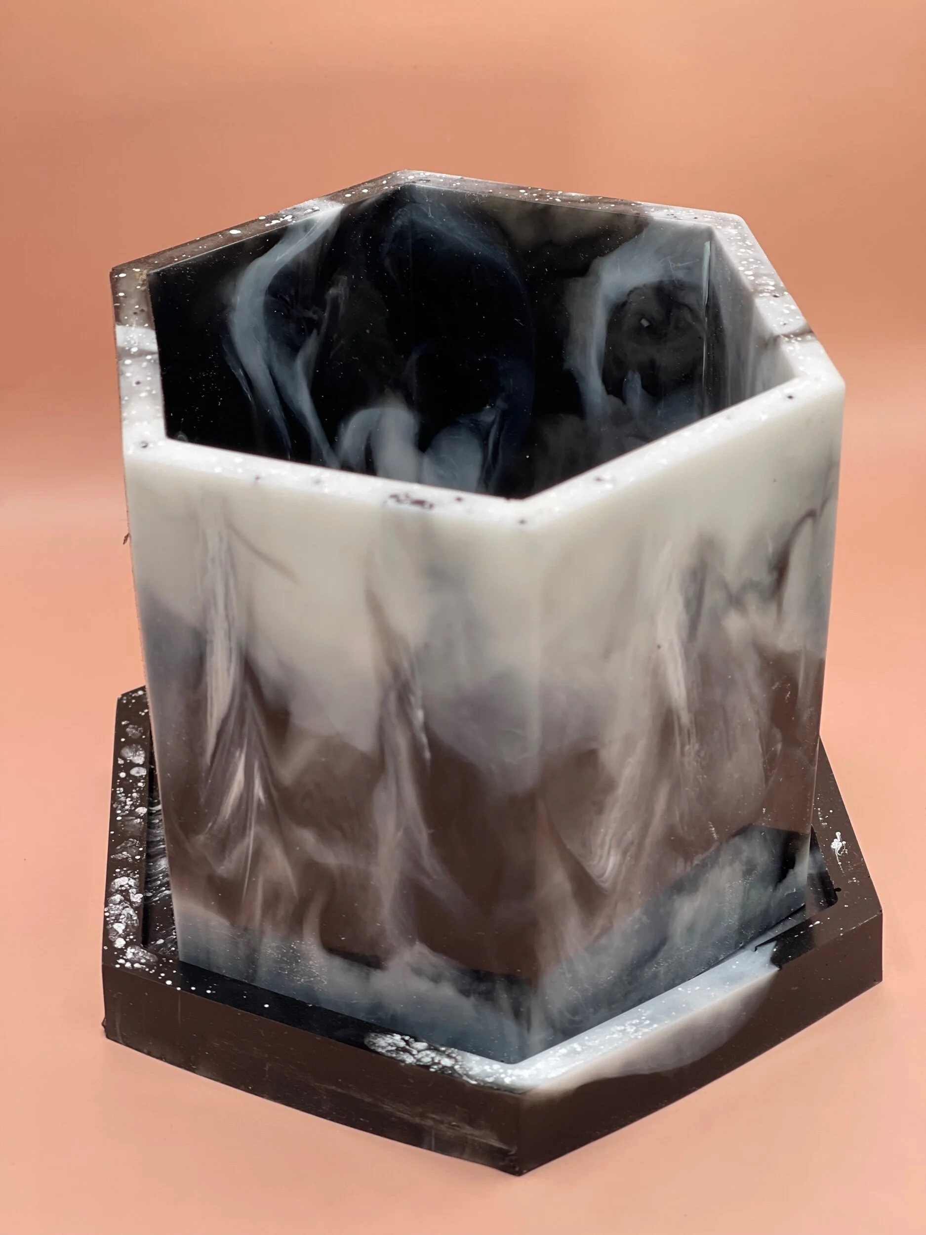 B27C9EE9-E7C1-447F-B680-52C3F17E4BCD