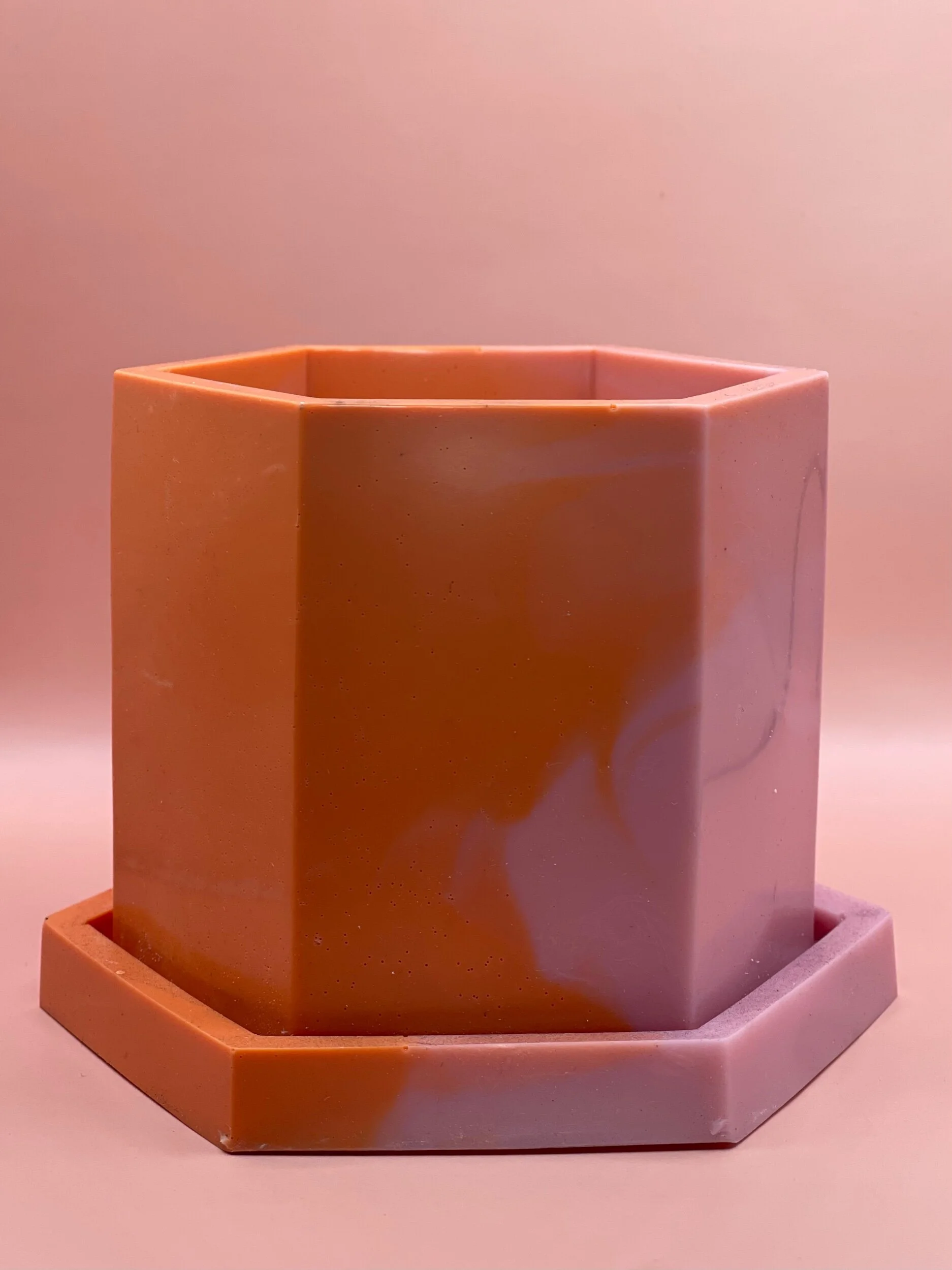 6563E933-9C34-48BC-9B38-77BA671DED61