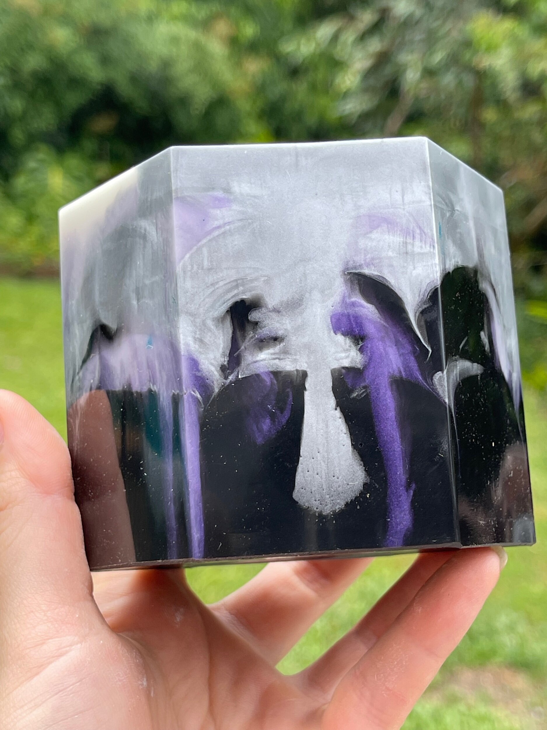 48E66BBF-61B3-4A03-BE77-49825D877F9F