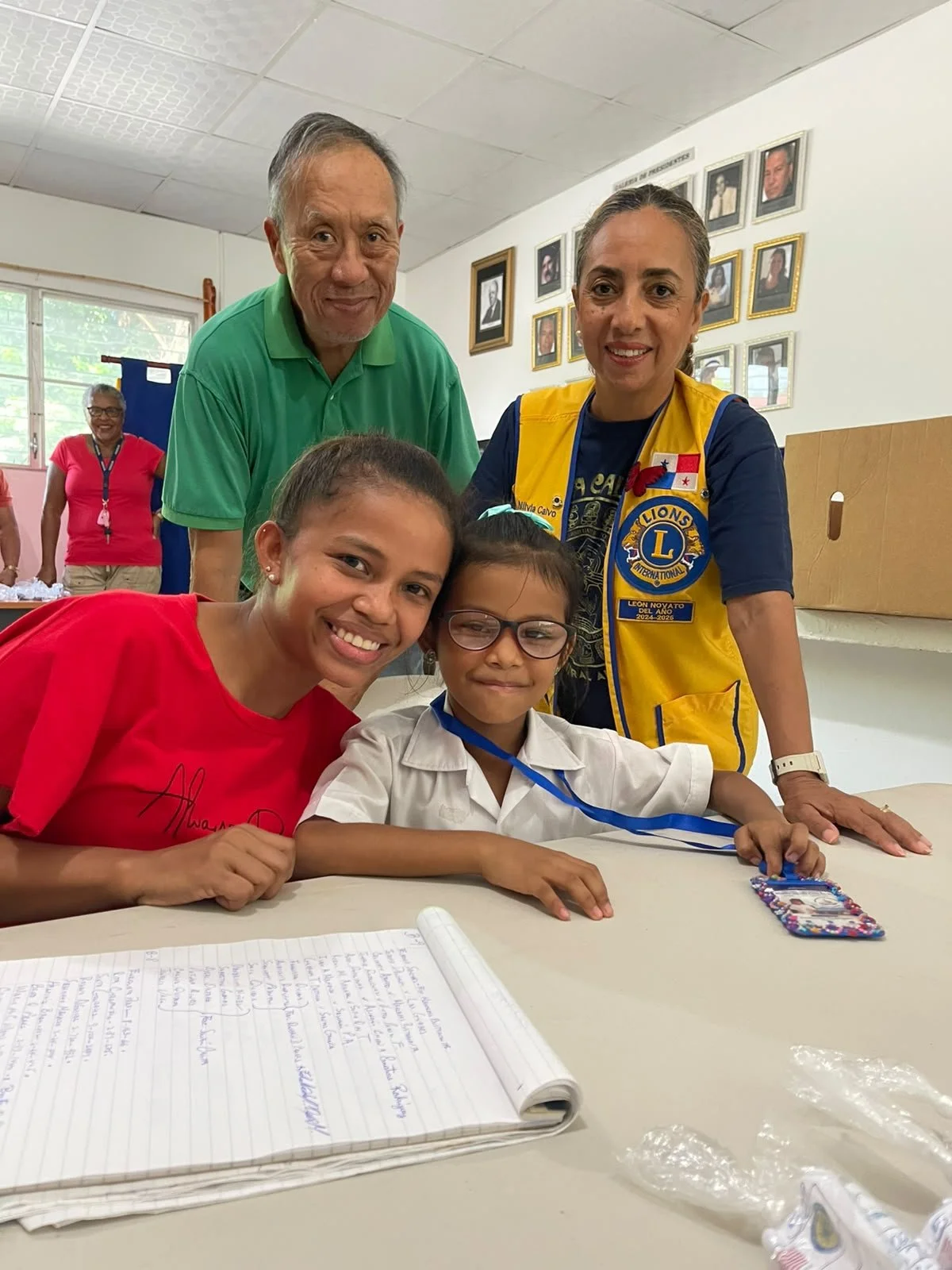Glass delivery to children with the Lion's Club