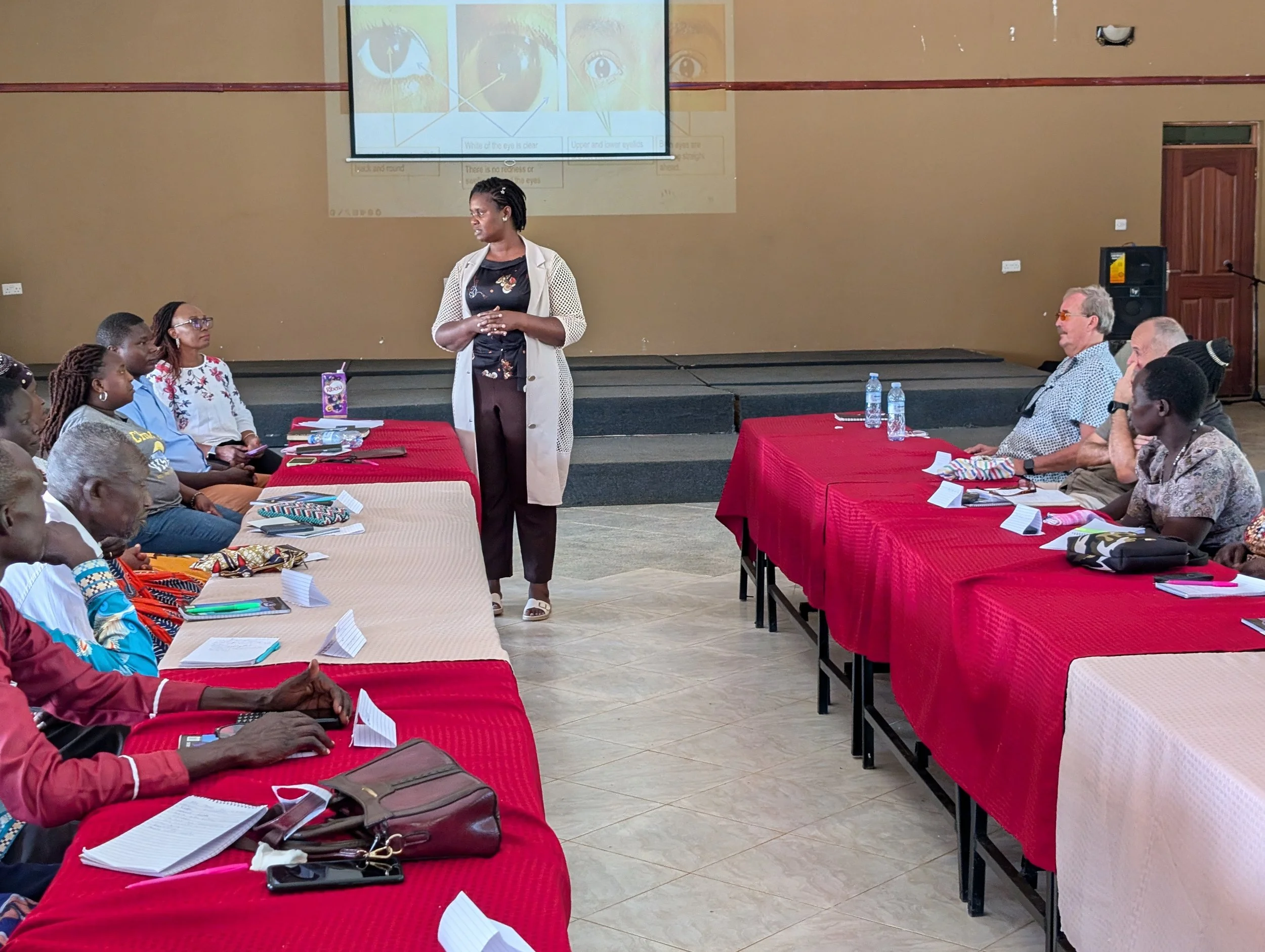 Training eye professionals