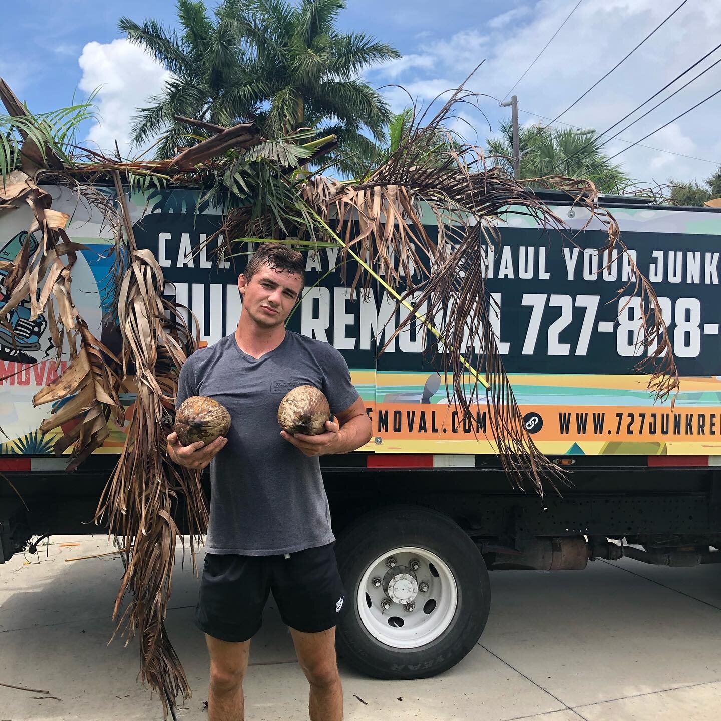 @sagefarnworth encouraging proper hydration via coconut 🥥!
&bull;
📲 Call For Instant Quote!
(727) 828-6171
&bull;
Call today for a FREE quote to haul your junk. Services starting as low as $99 including dump fees.
&bull;
What&rsquo;s covered? Const