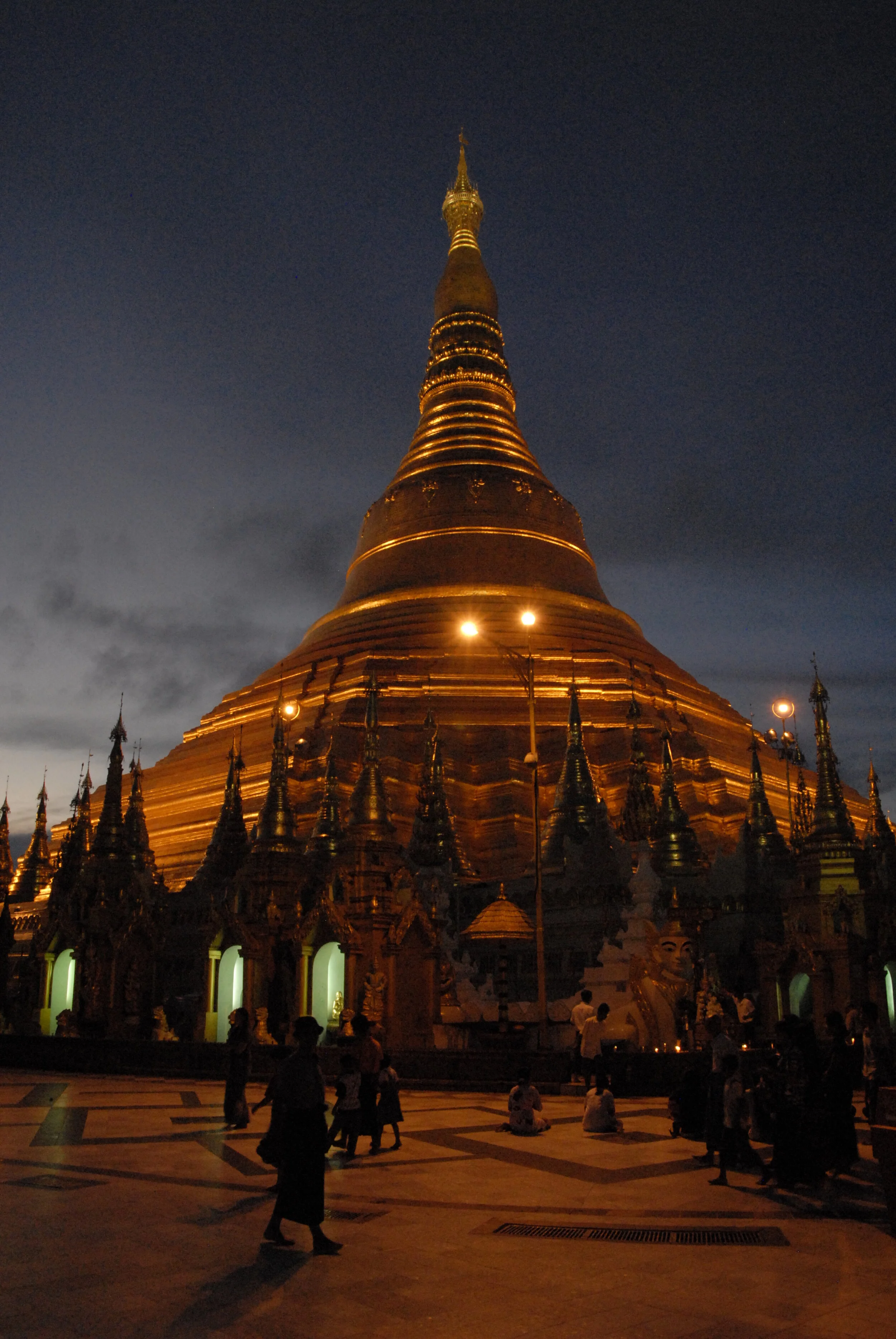 Yangon, Shwedagon At Night