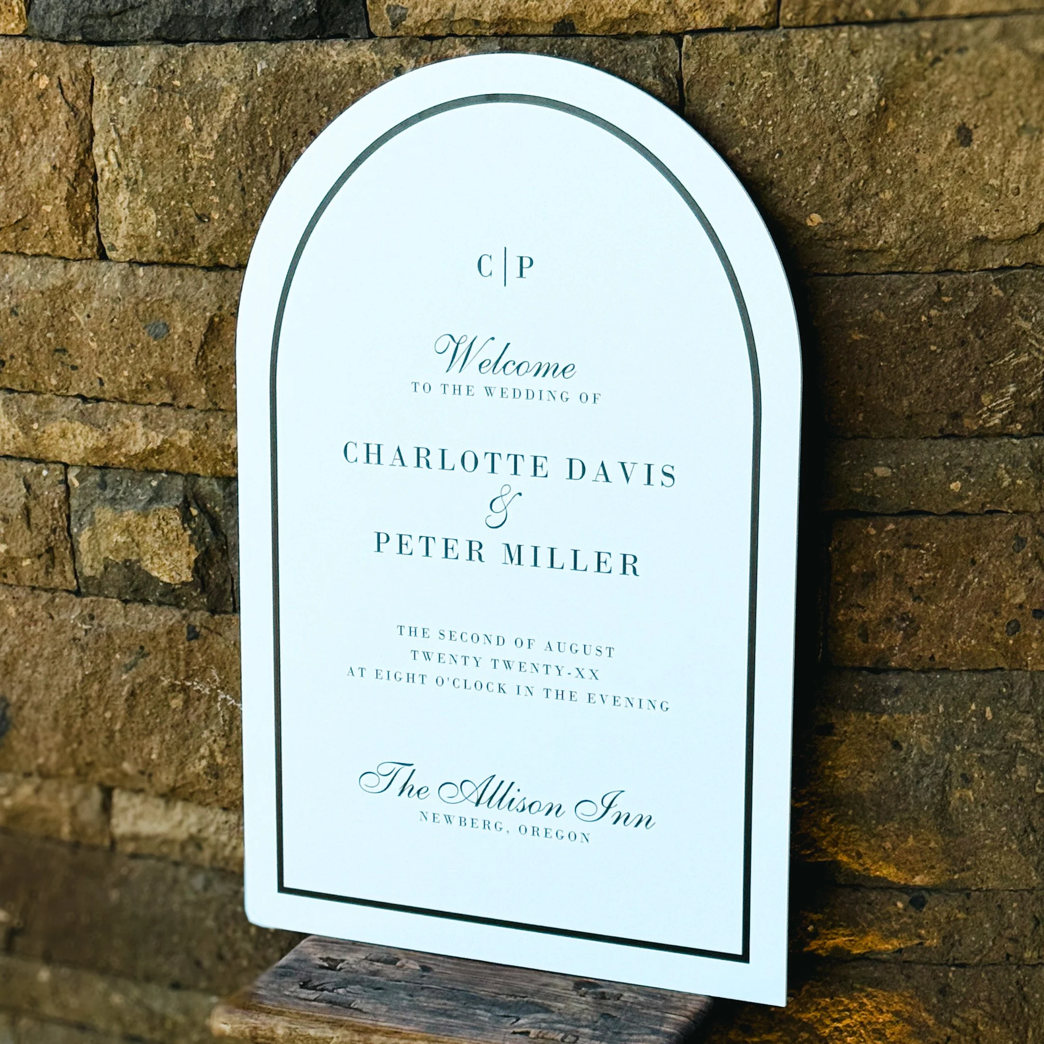 We love matching fonts from your wedding invitation with your welcome signage—it’s one of our favorite ways to create a cohesive, polished look from the start. Thoughtfully coordinated signage not only complements your overall theme but also sets the