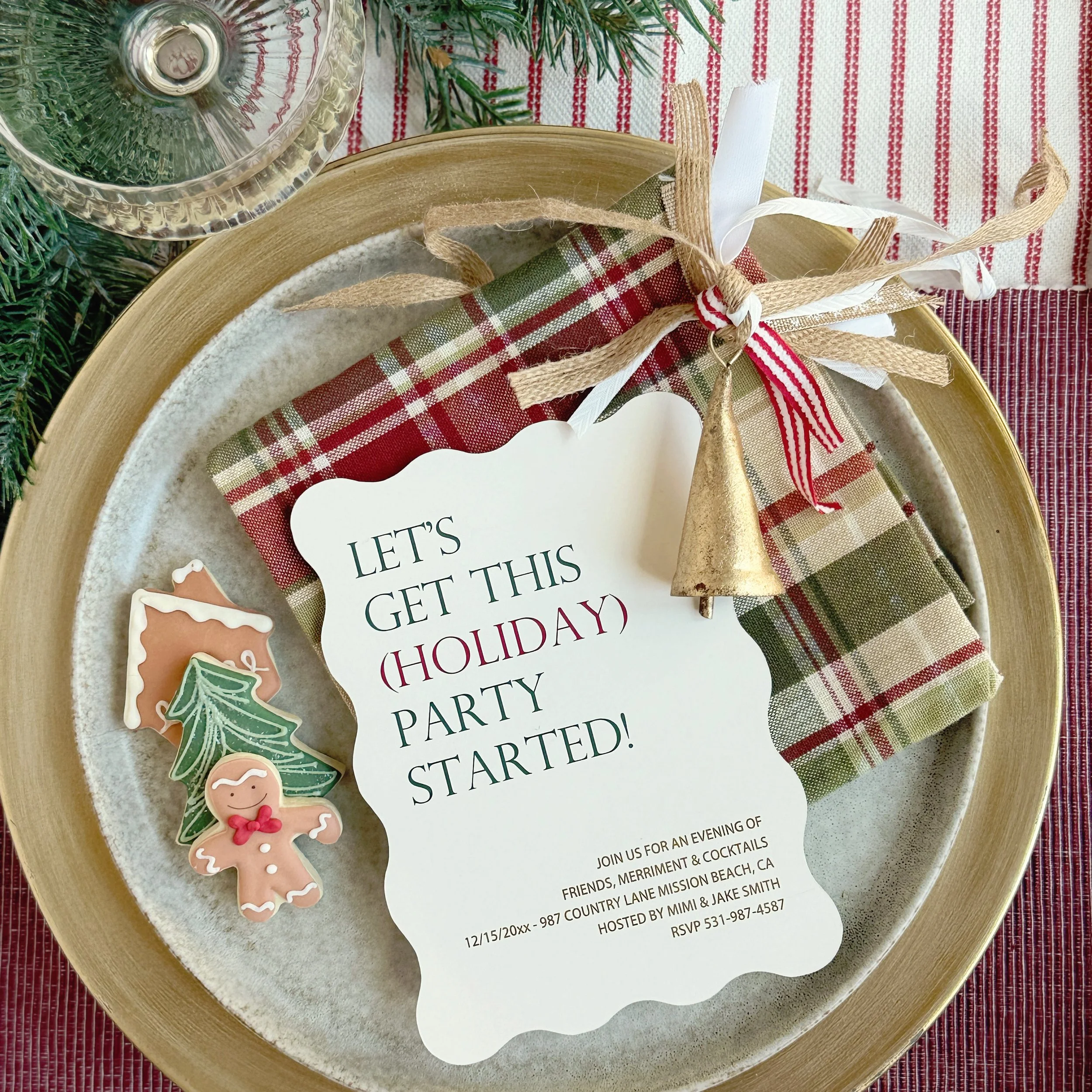 Holiday parties are a wonderful way to bring your community together. As the days get cooler and the nights get darker, there’s no better time to gather the people you enjoy most and celebrate together.