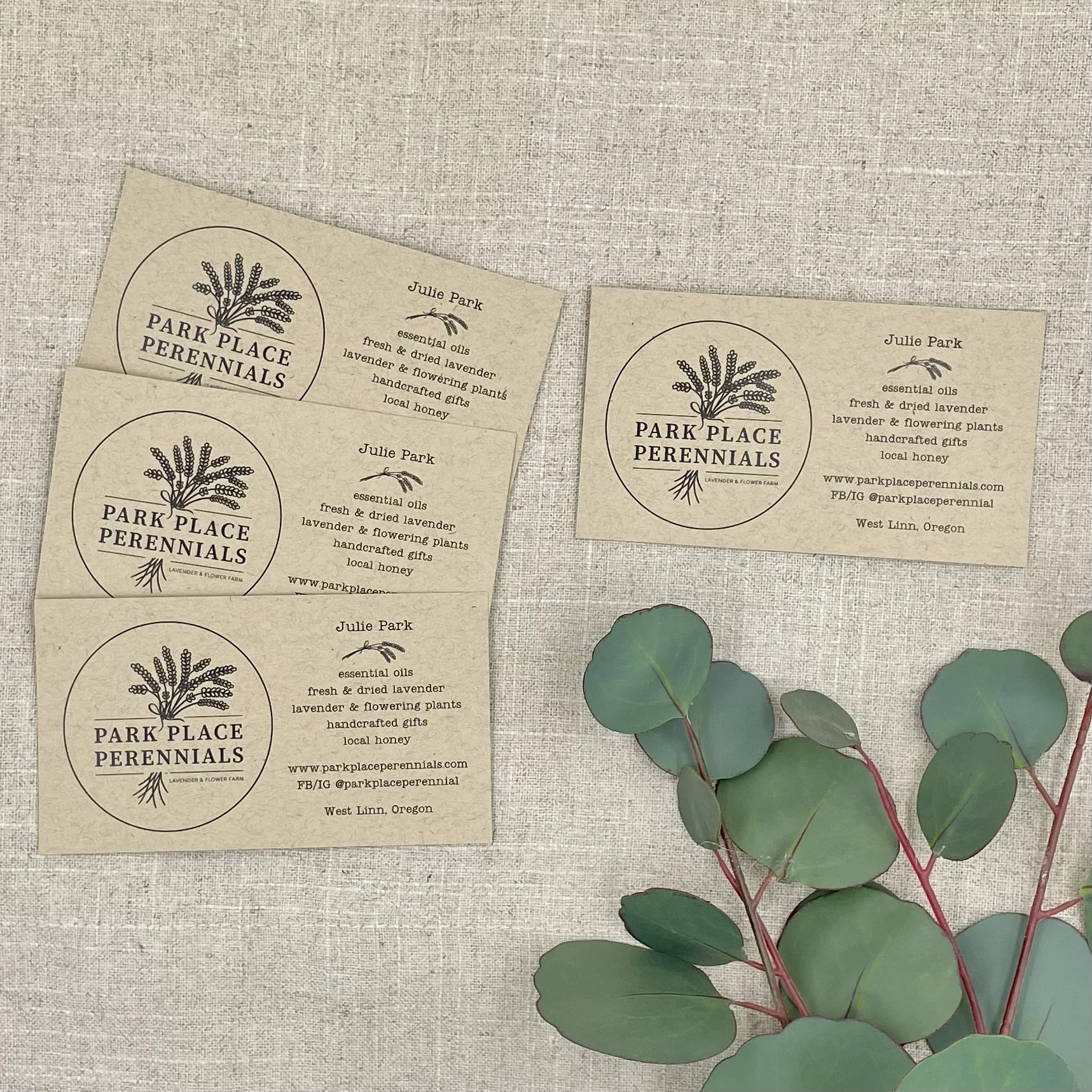 We love helping small businesses thrive.  Our friends at Park Place Perennial needed an insert for their new gift boxes.  They sent us their logo and information.  A great way to continue branding your product when it is shipped.  