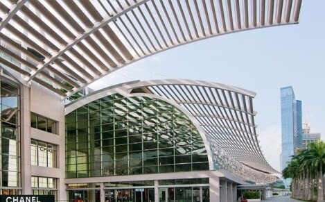 MBS Canopies - 34m cantilevers, cable-stayed