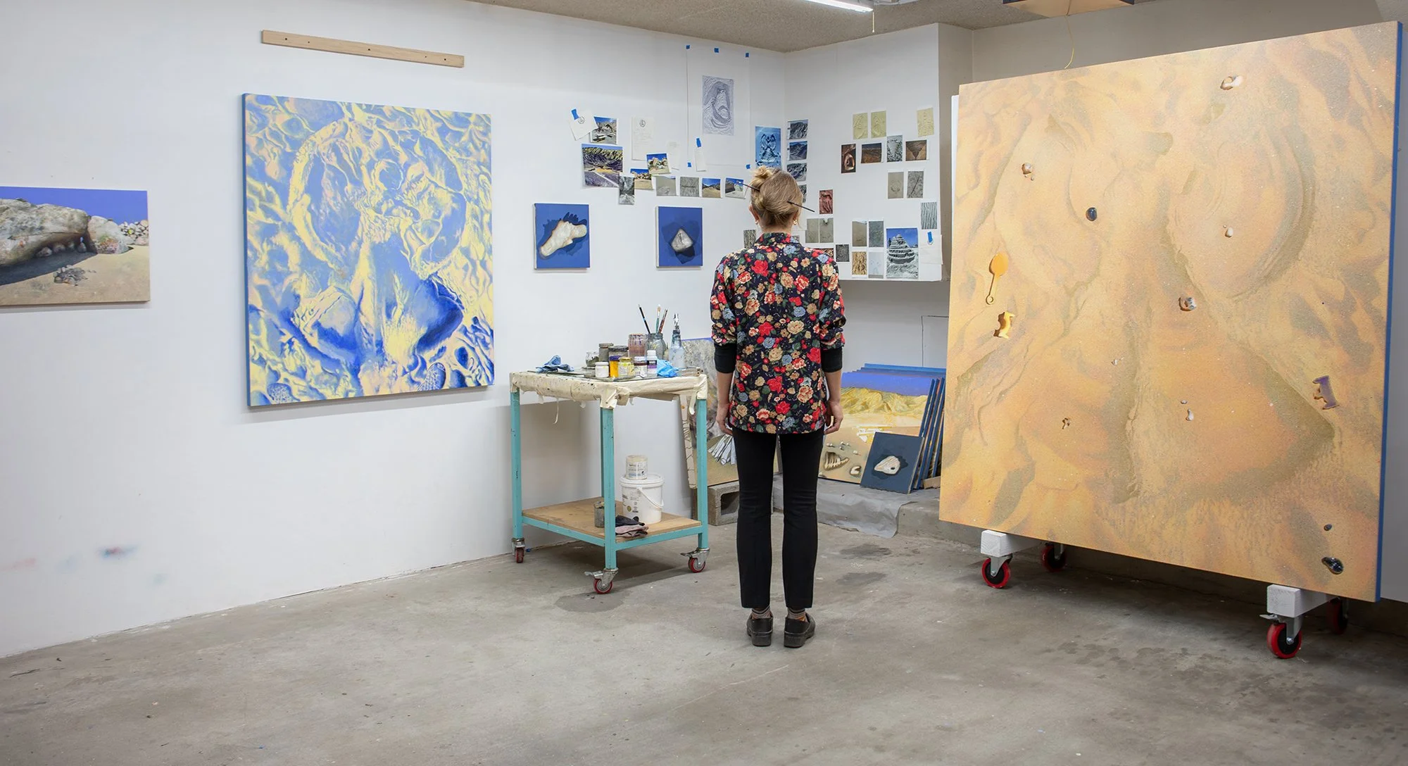 Studio portrait from behind by Andre Feb 2026 .jpg