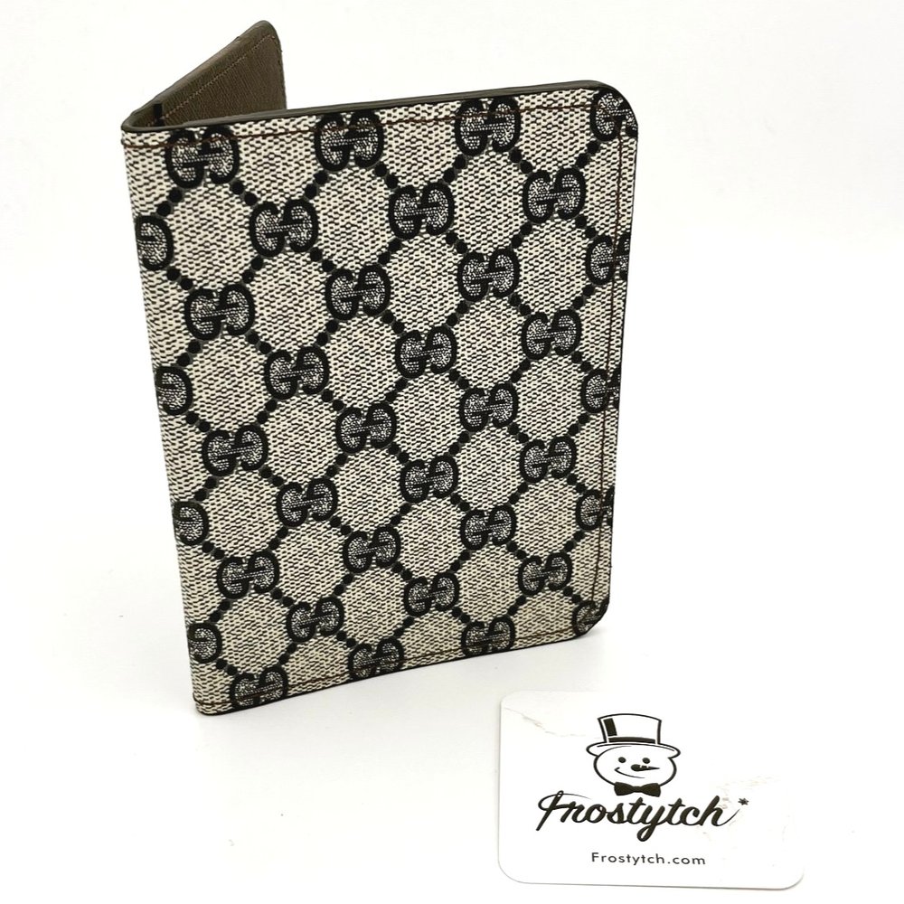 Gucci Brown Passport Cover — Frostytch