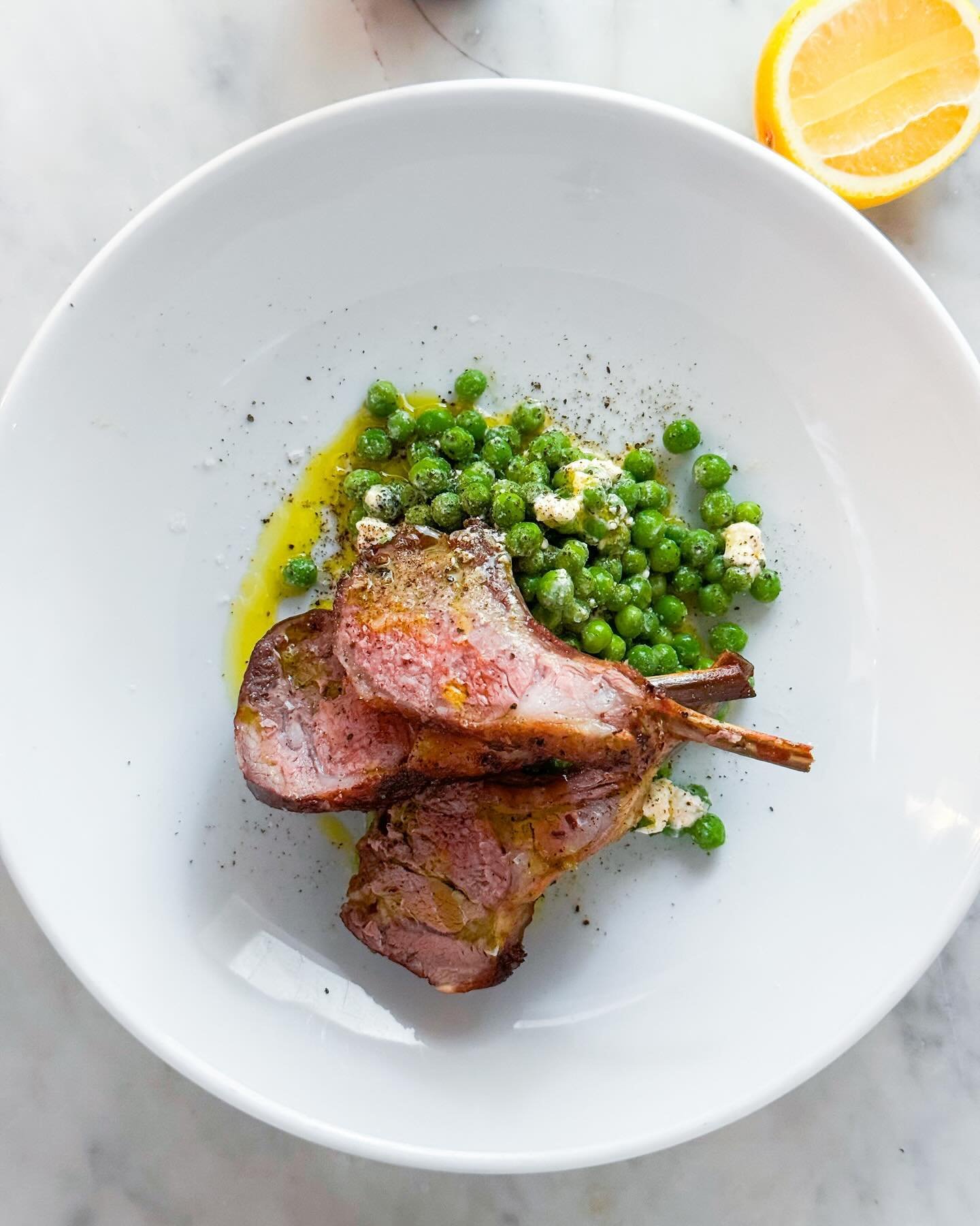Shoot loot lamb and easy pea mint feta salad. 
Great for whatever day it is. 

#enotwlamb