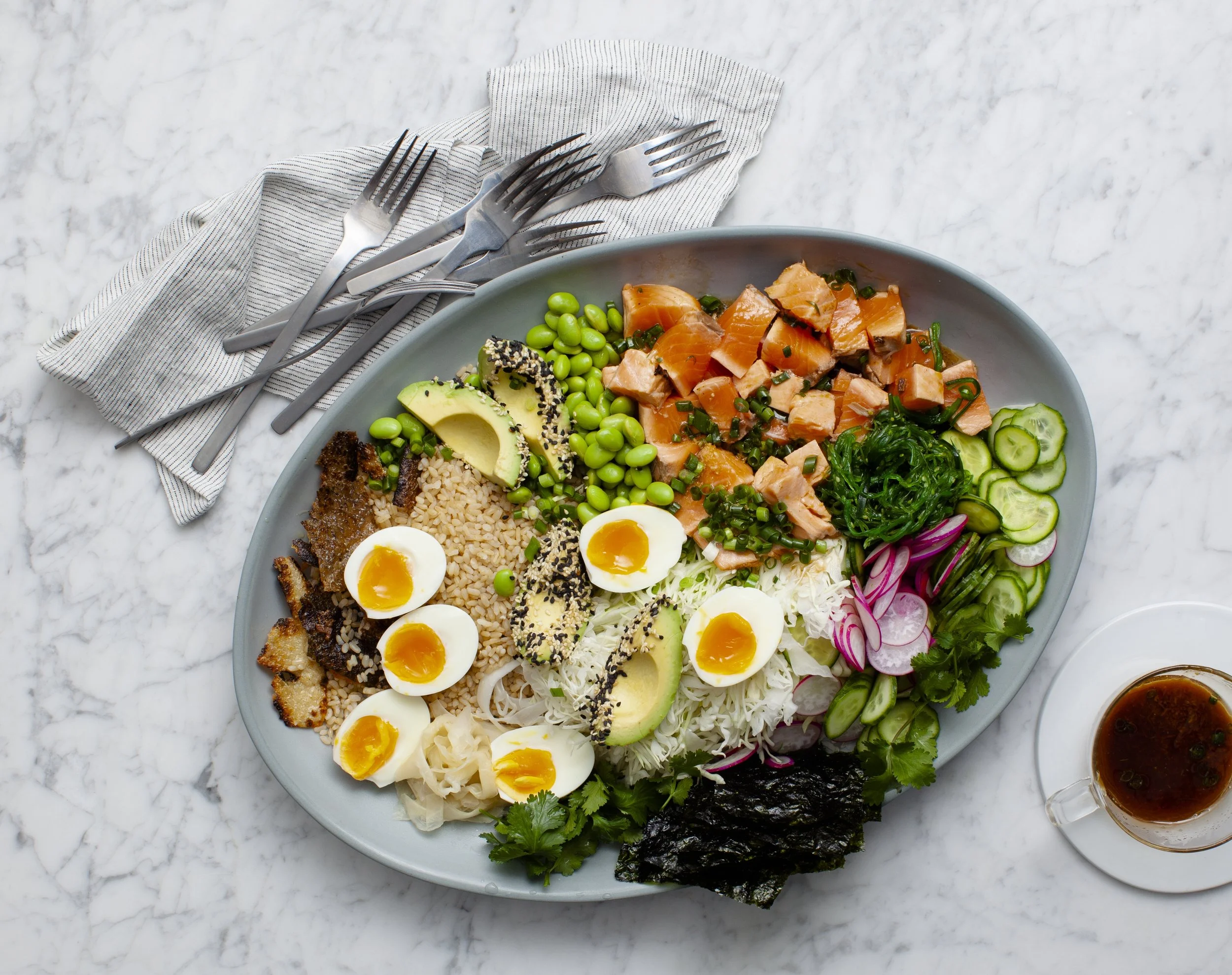 Crispy Salmon Salad Bowl