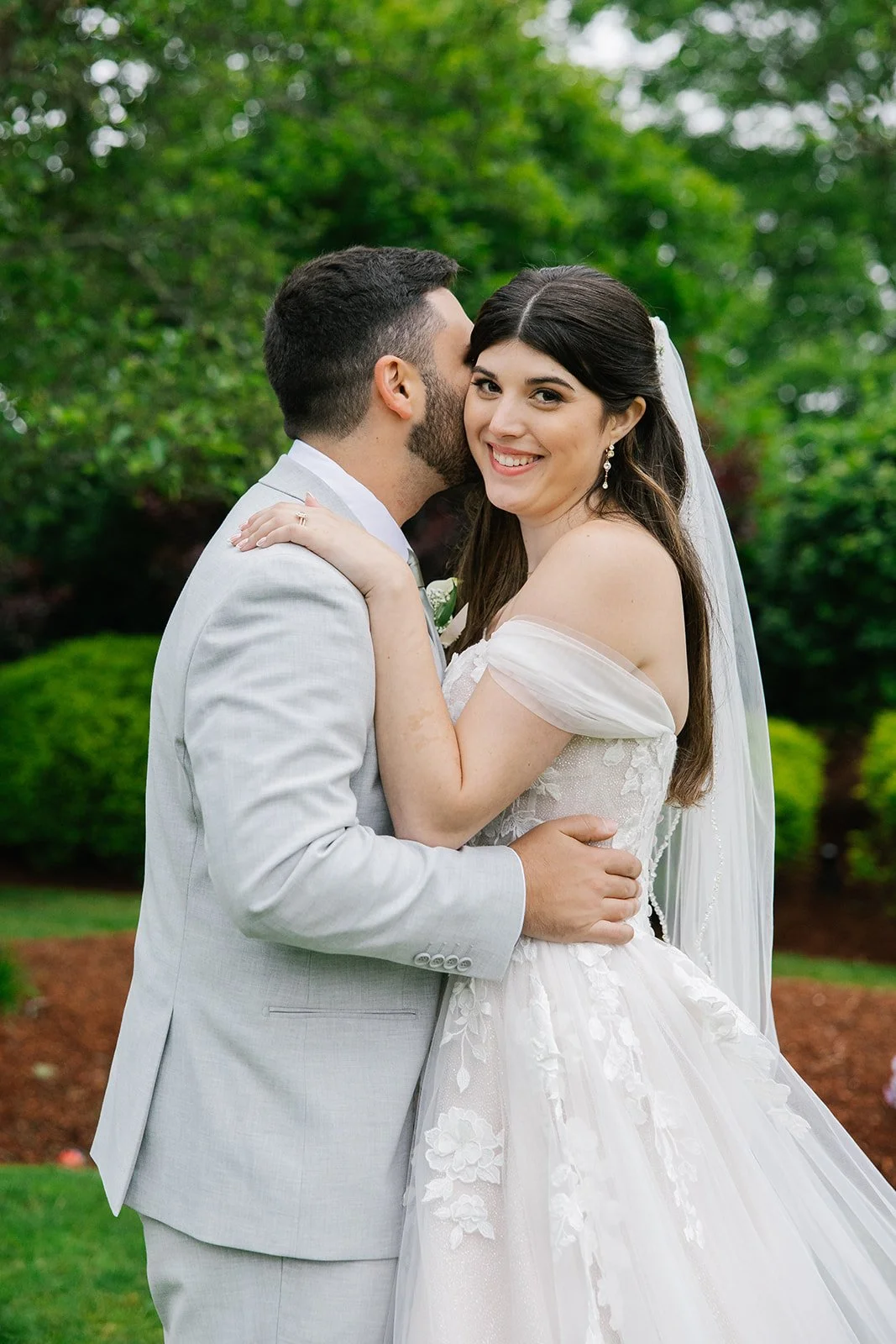 Golden Light &amp; Summer Vows at The Villa 