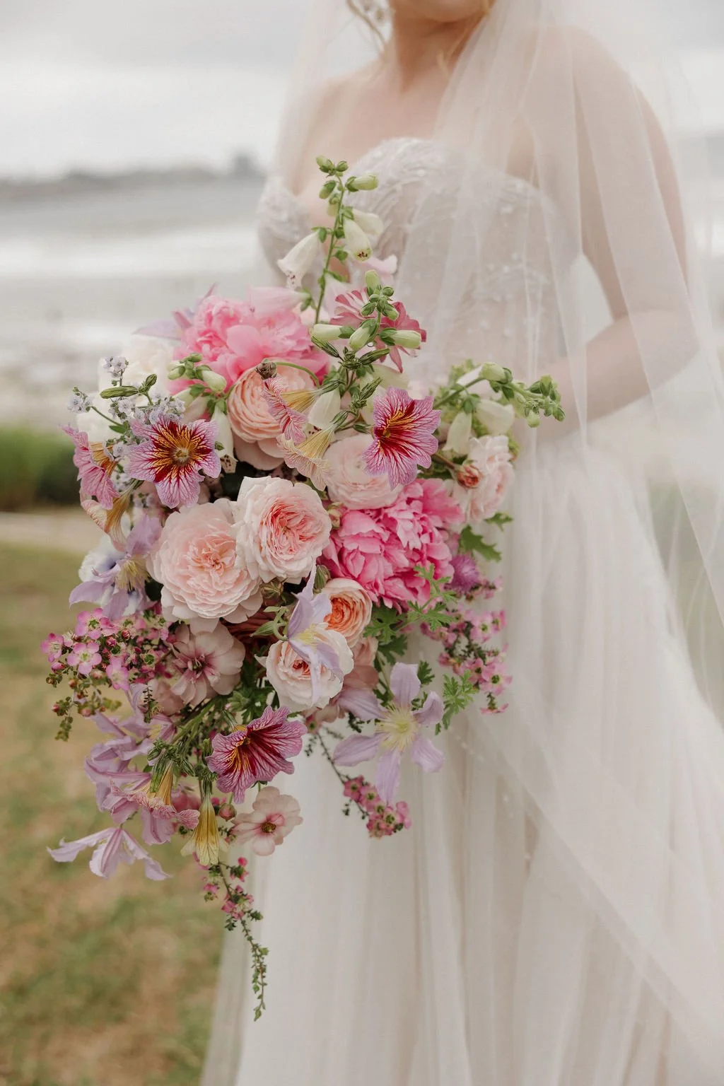 Brittanee Taylor Photography Botanicamuse La Jolla Cascade Bouquet.jpg