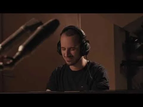 Tom Oren - Under a Carob Tree (Live in the Studio)