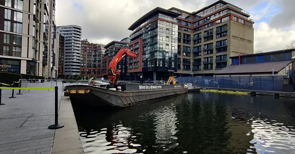 We were delighted to assist @goboatldn  in relaunching a couple of their fleet in Paddington after their winter refurbishment! With the help of our rather over-spec'd crane barge &quot;Jumbo&quot; and our experienced team the relaunch took no time at