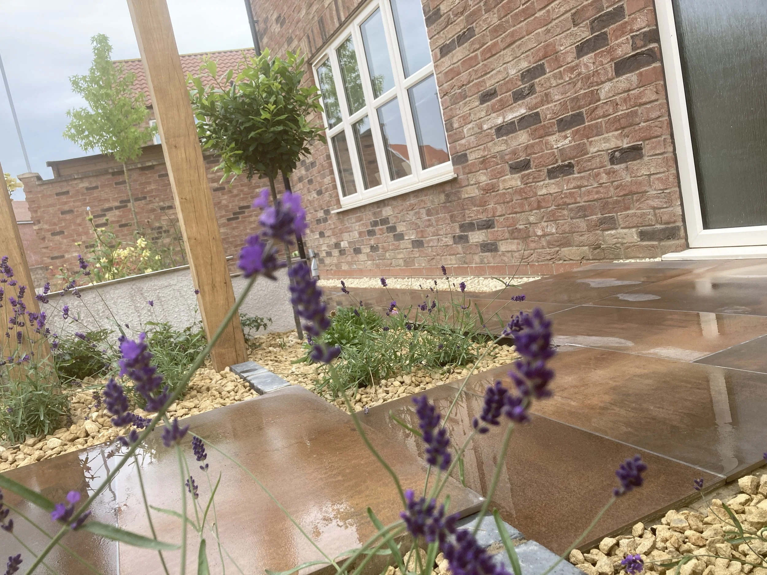 Kerb appeal - porcelain paving