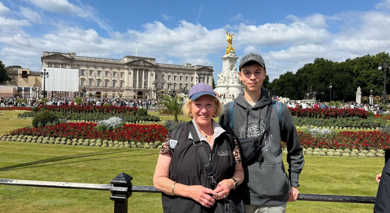 London Sightseeing Walking Tour at Buckingham Palace
