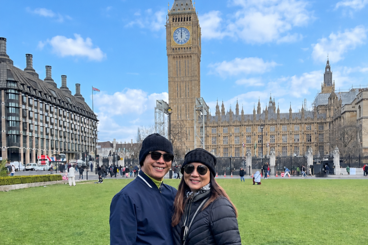 Guided London Sightseeing Walking Tour at Big Ben