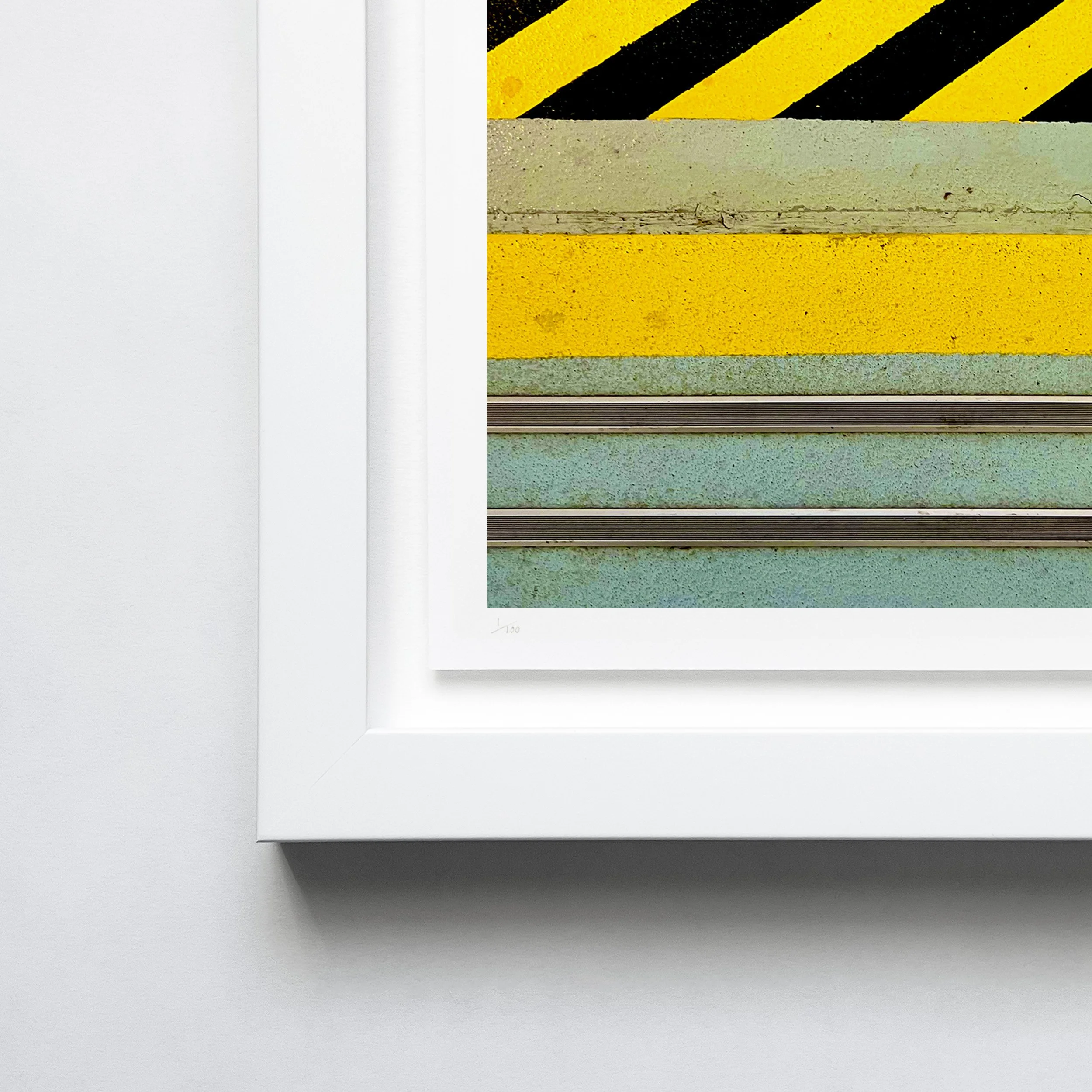 Off Grid White Frame Corner.jpg